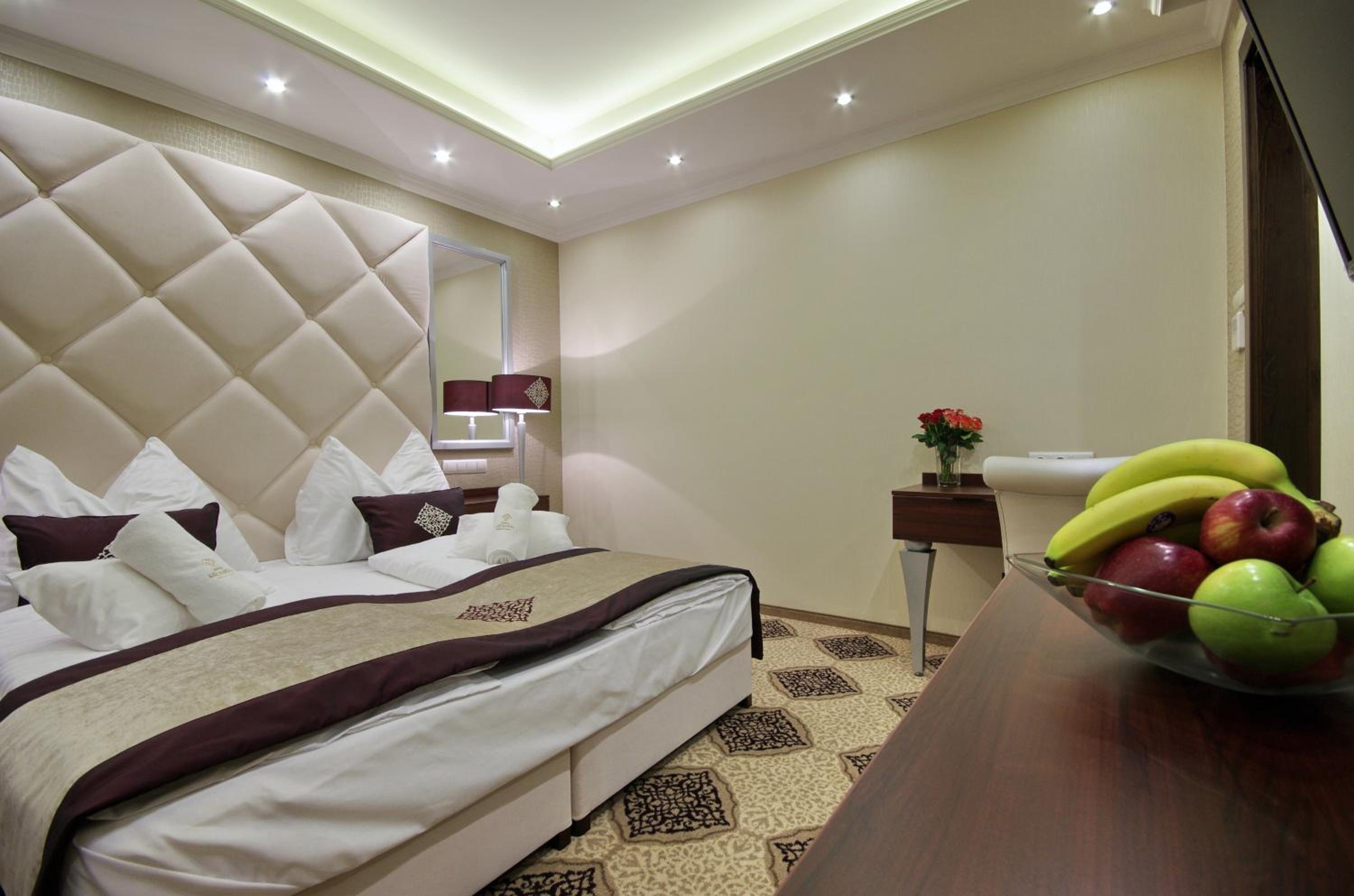 Superior Double Room with Balcony - Photo 1