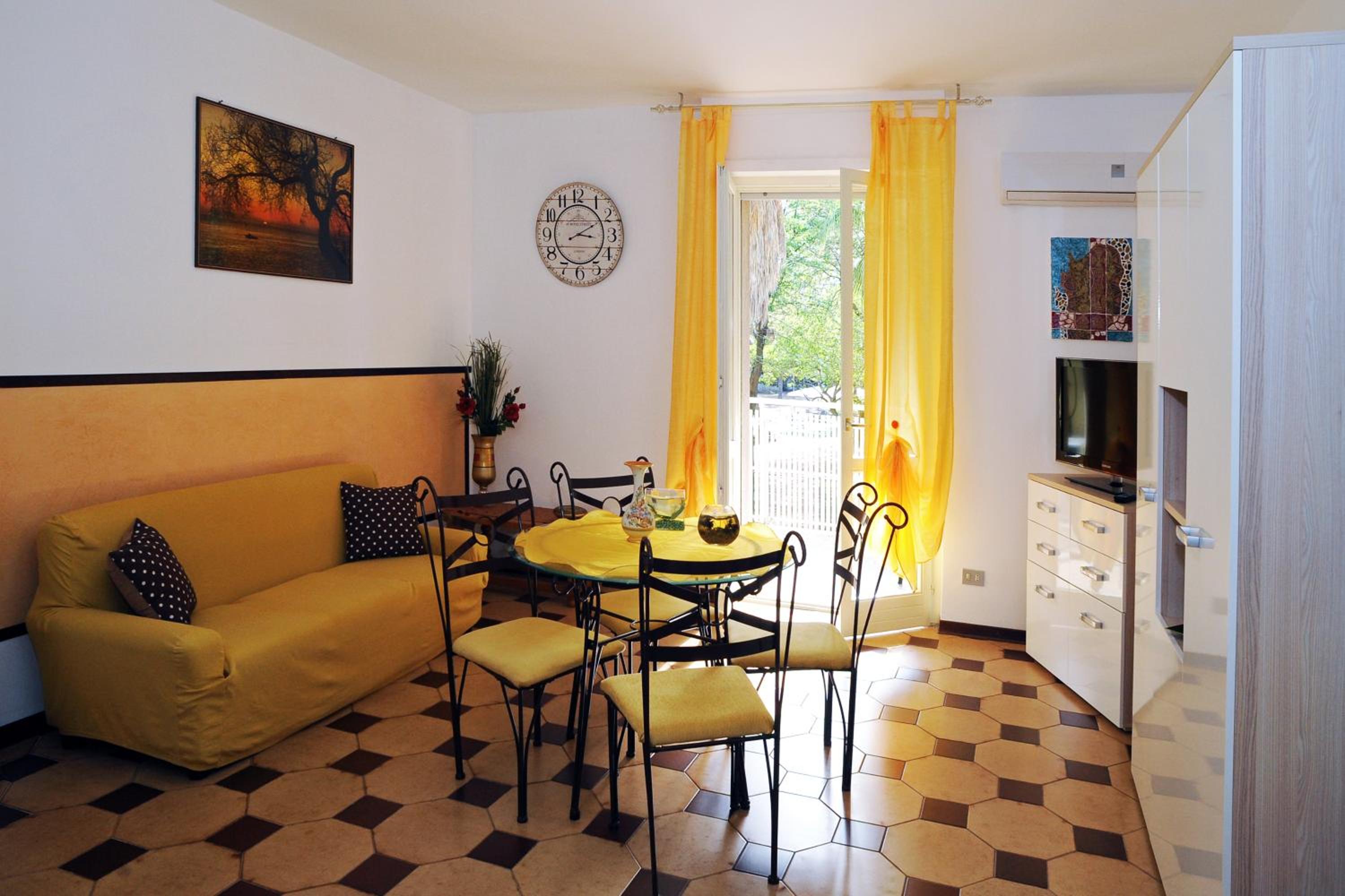 Apartment - Photo 5