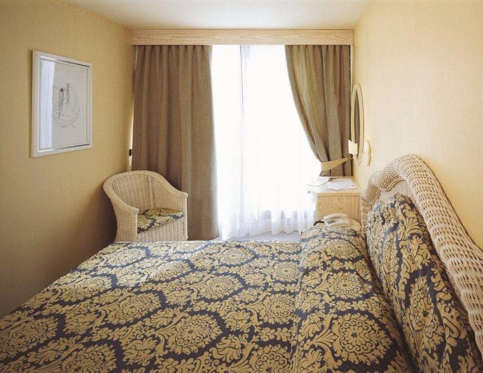 Suite with Terrace photo 2