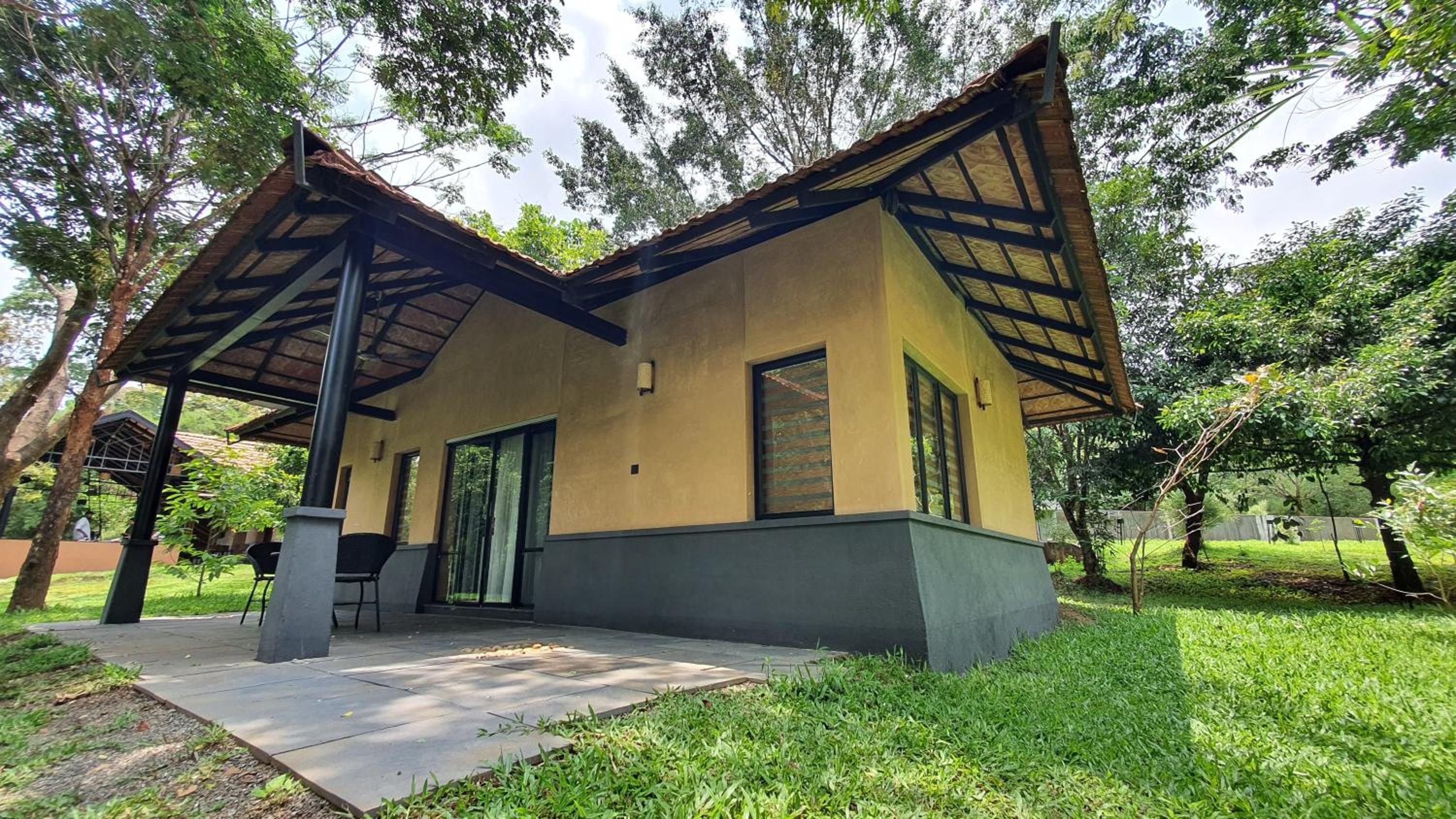 One-Bedroom Cottage - Photo 2