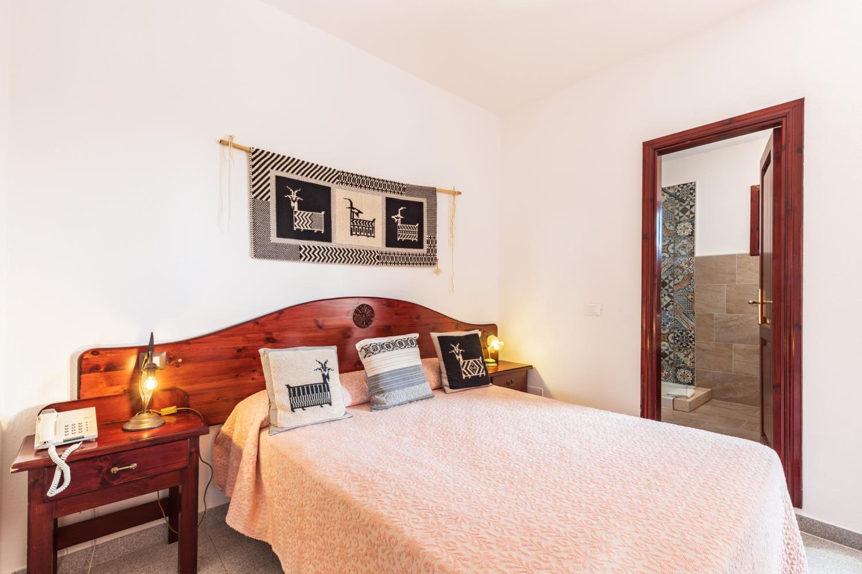Habitación Doble Estándar o con Dos Camas Individuales.