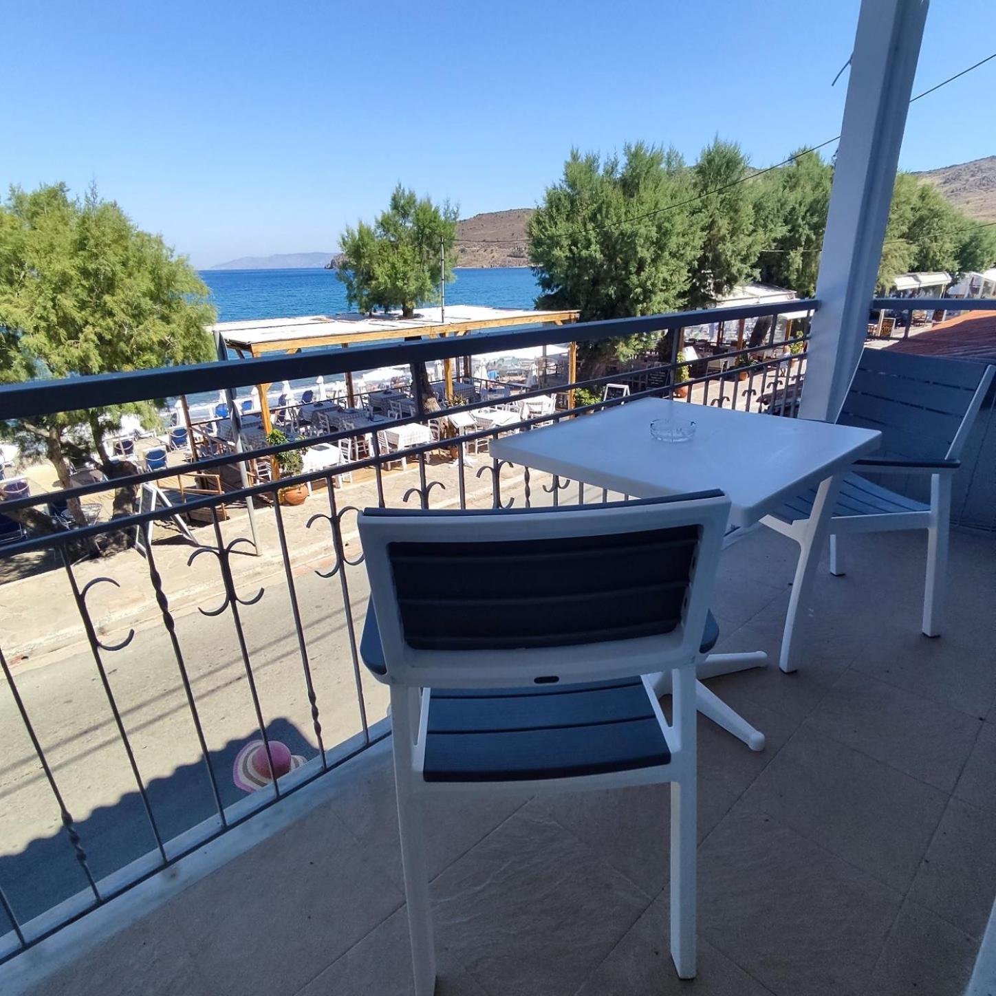 Triple Room with Sea View photo 3