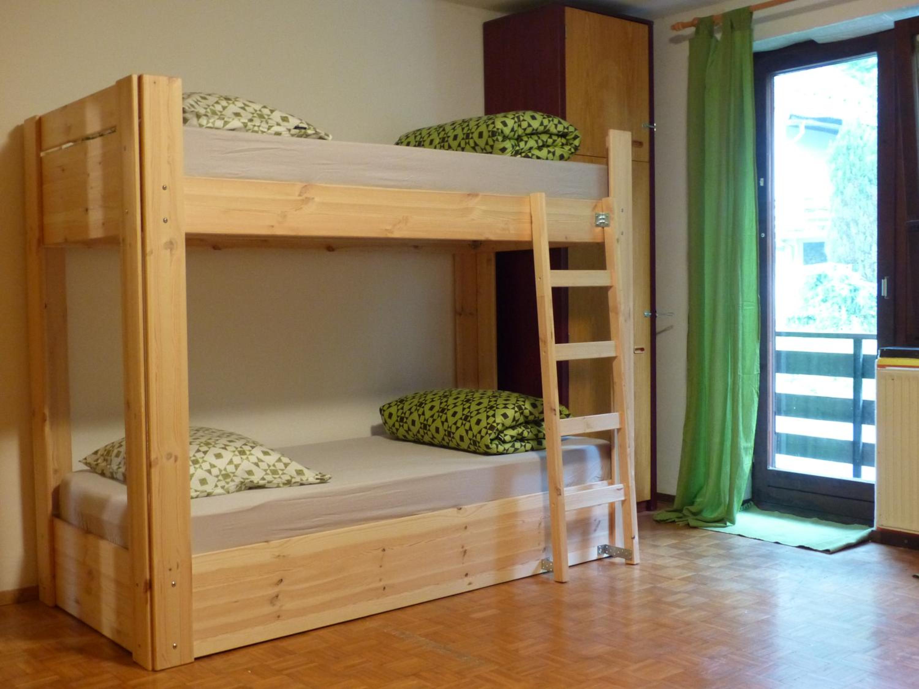 Bed in 6-Bed Mixed Dormitory Room photo 1