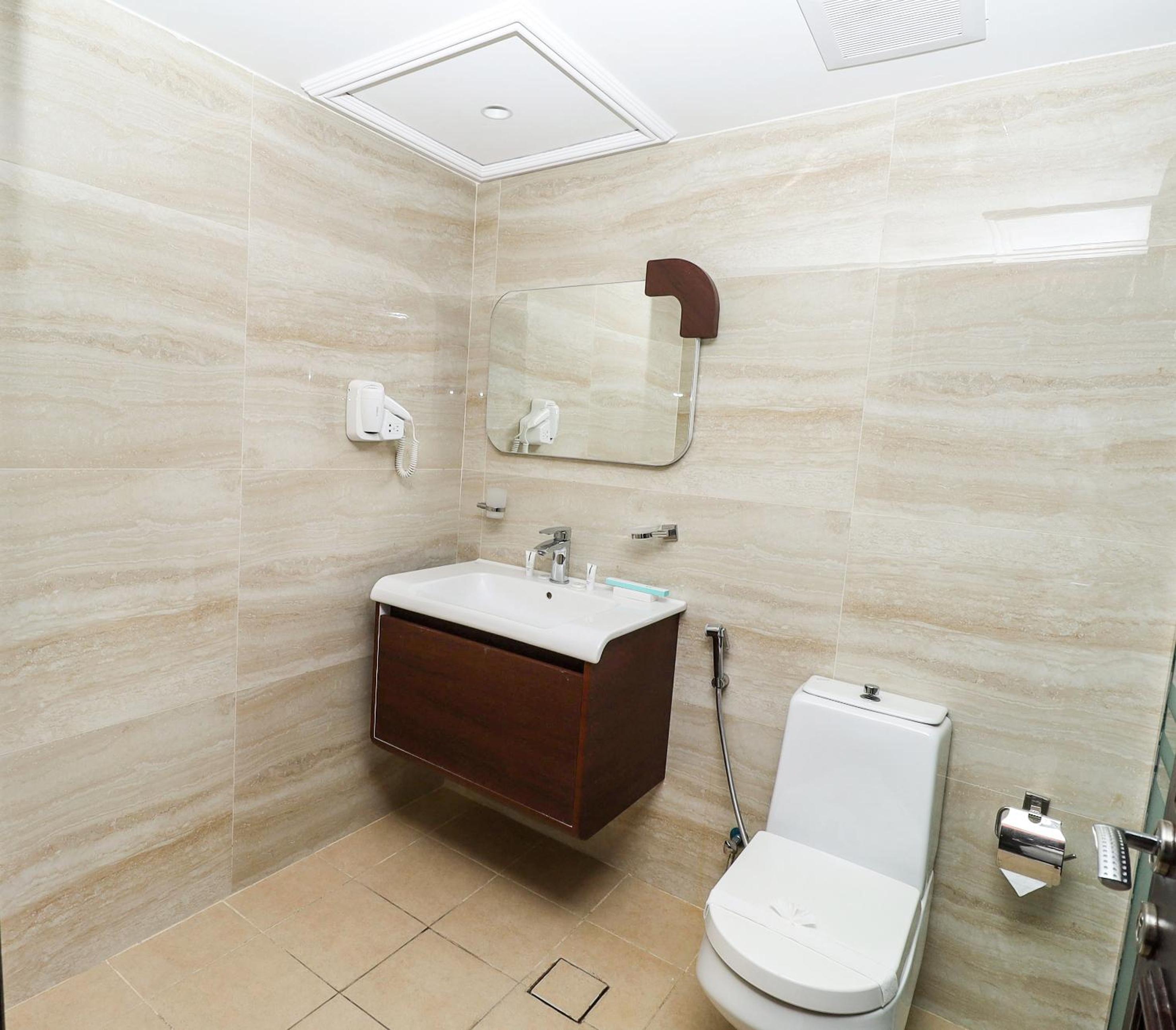 Two-Bedroom Apartment - Photo 6