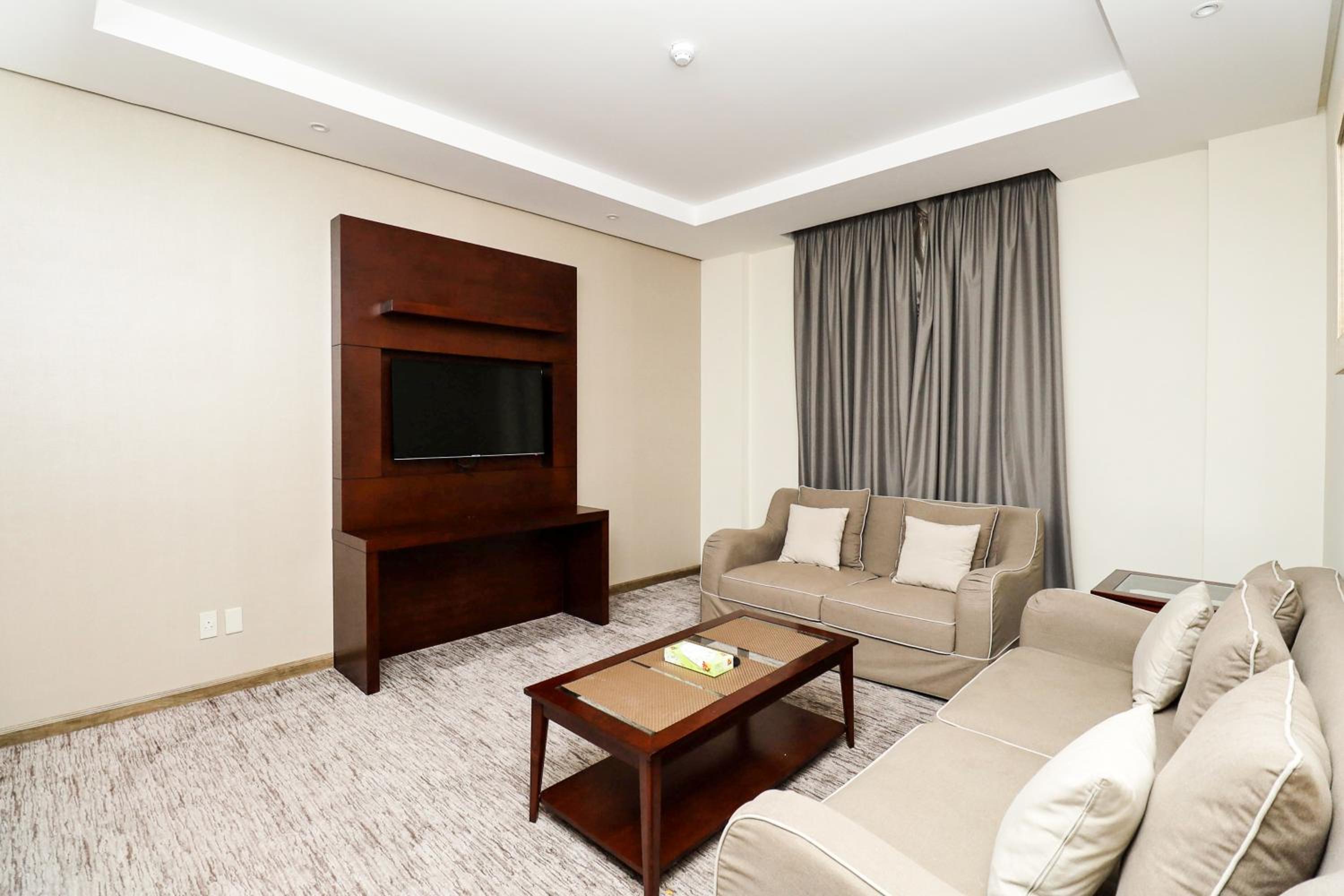 Two-Bedroom Apartment - Photo 2