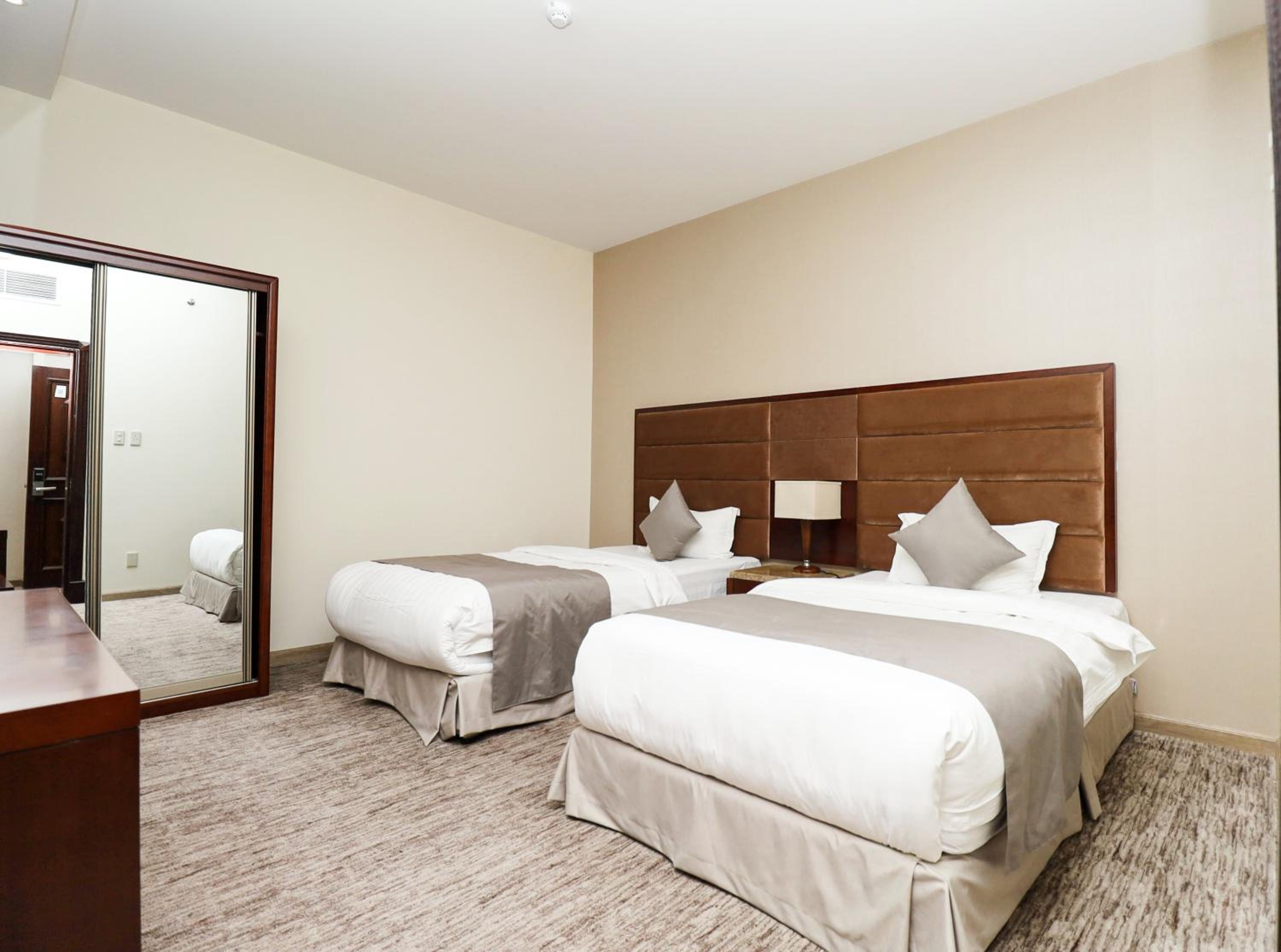 Two-Bedroom Apartment - Photo 9