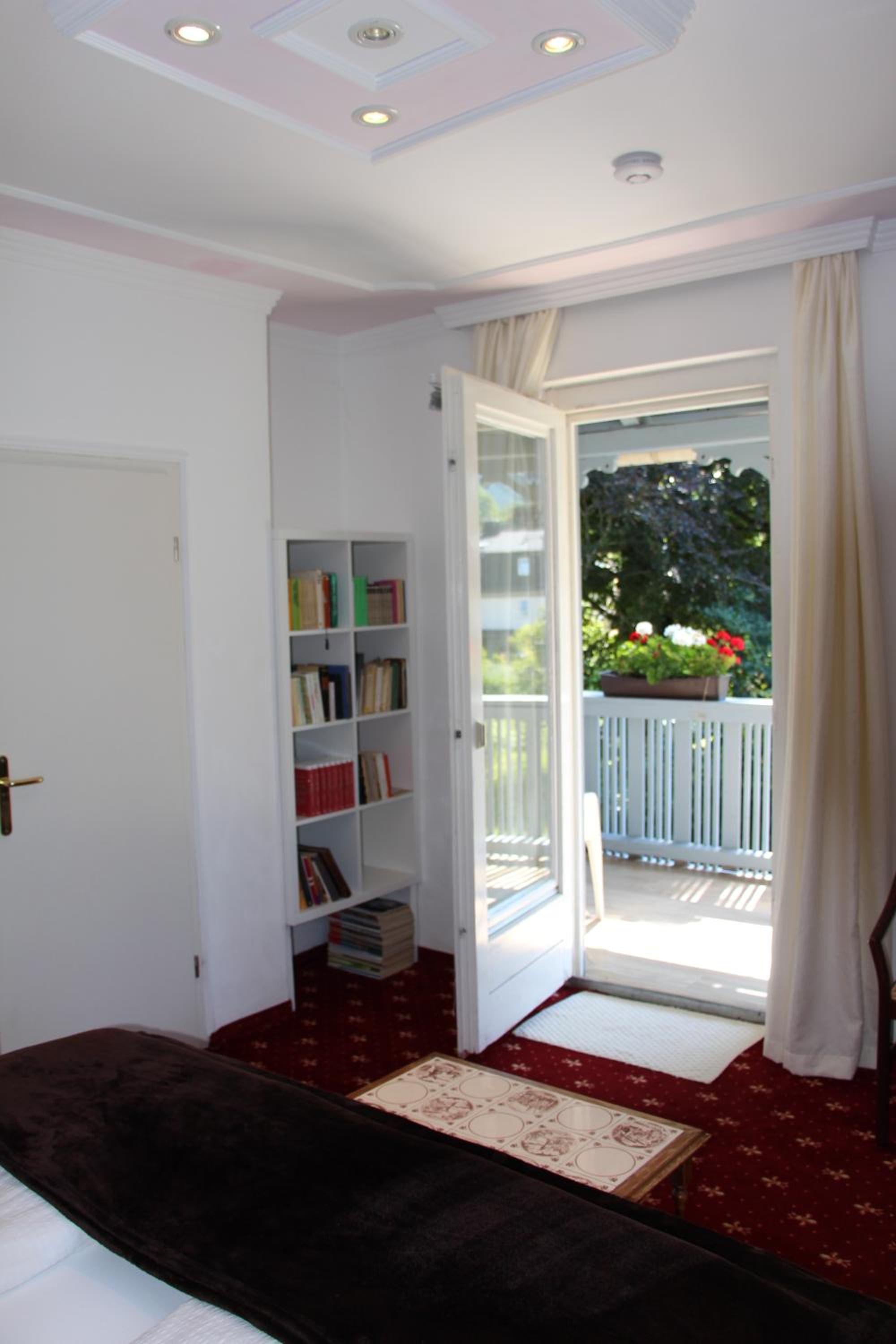Comfort Double Room with Balcony and Castle View photo 2