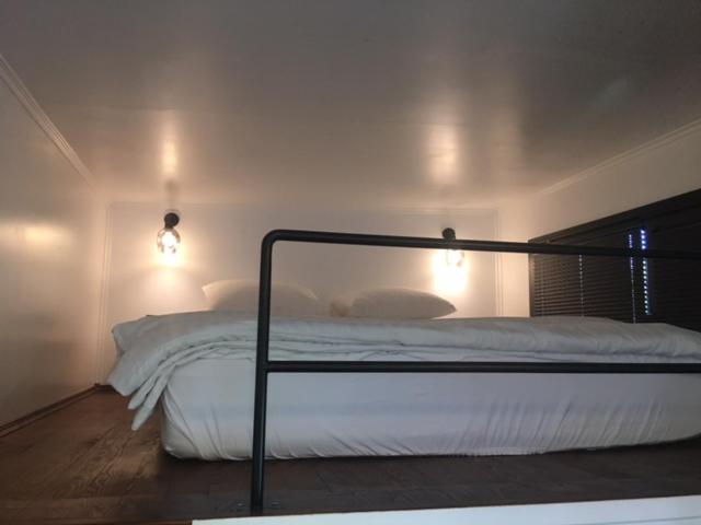 One-Bedroom Bungalow photo 3