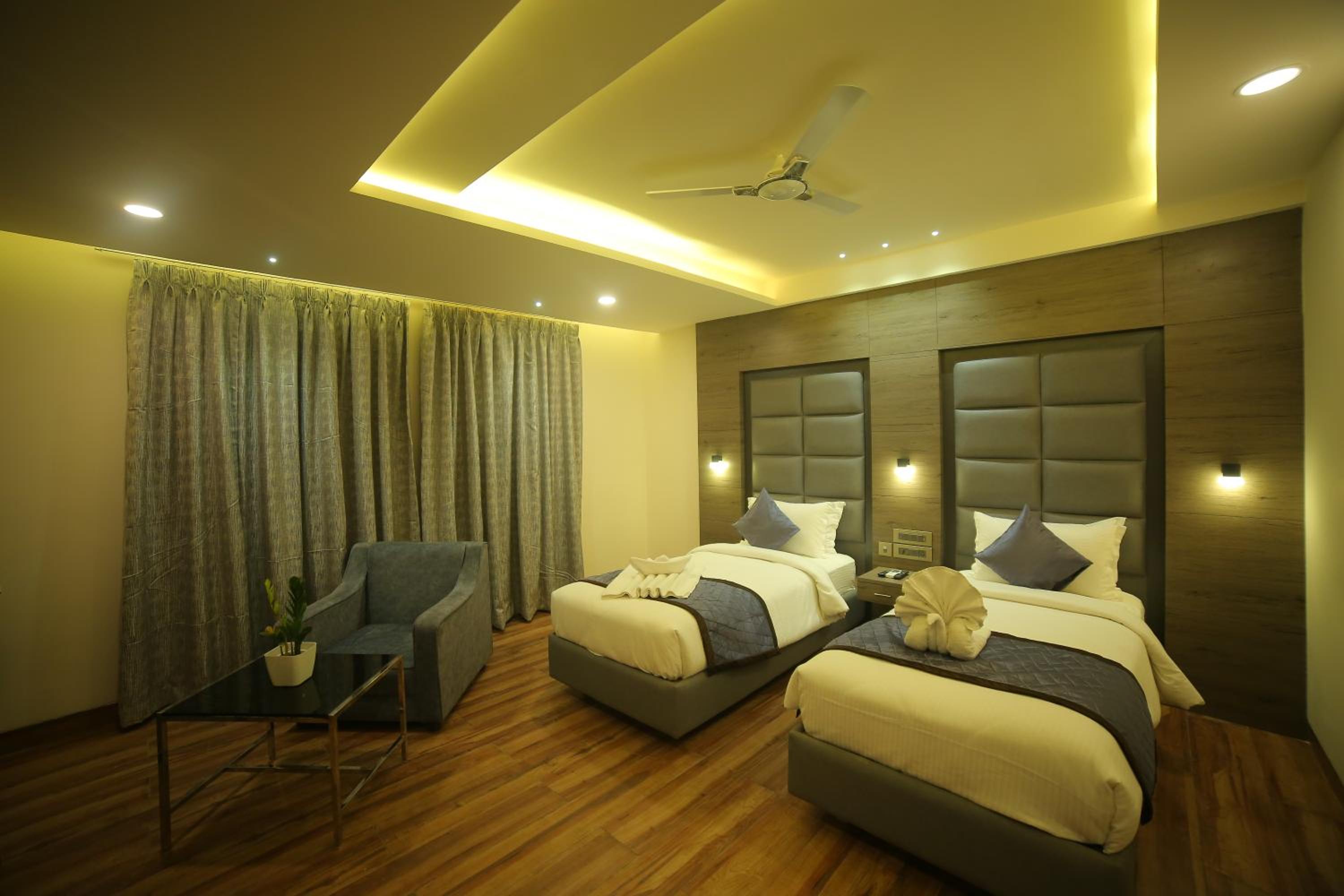 Double or Twin Room - Photo 3