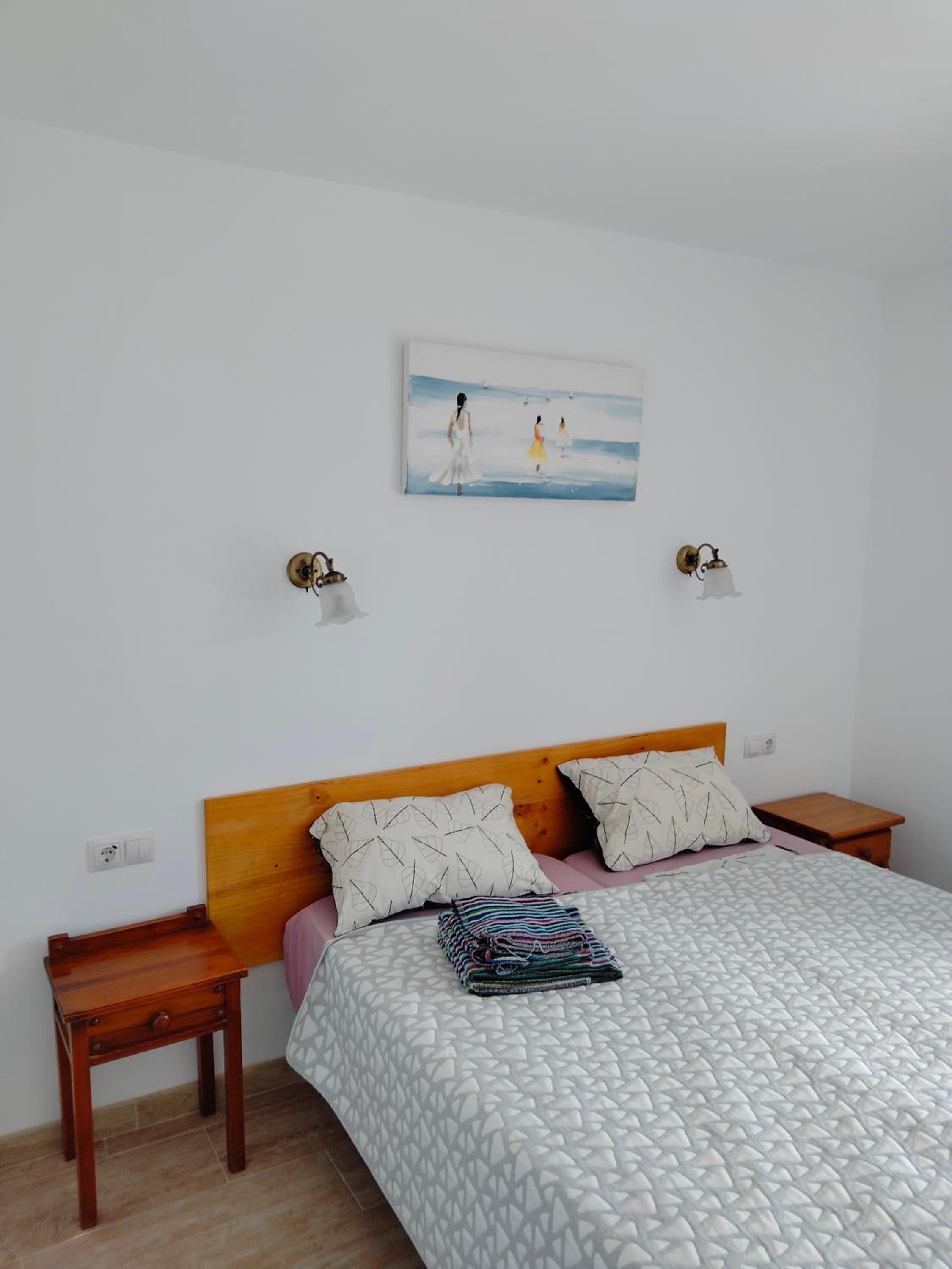 Apartment with Sea View - Photo 10