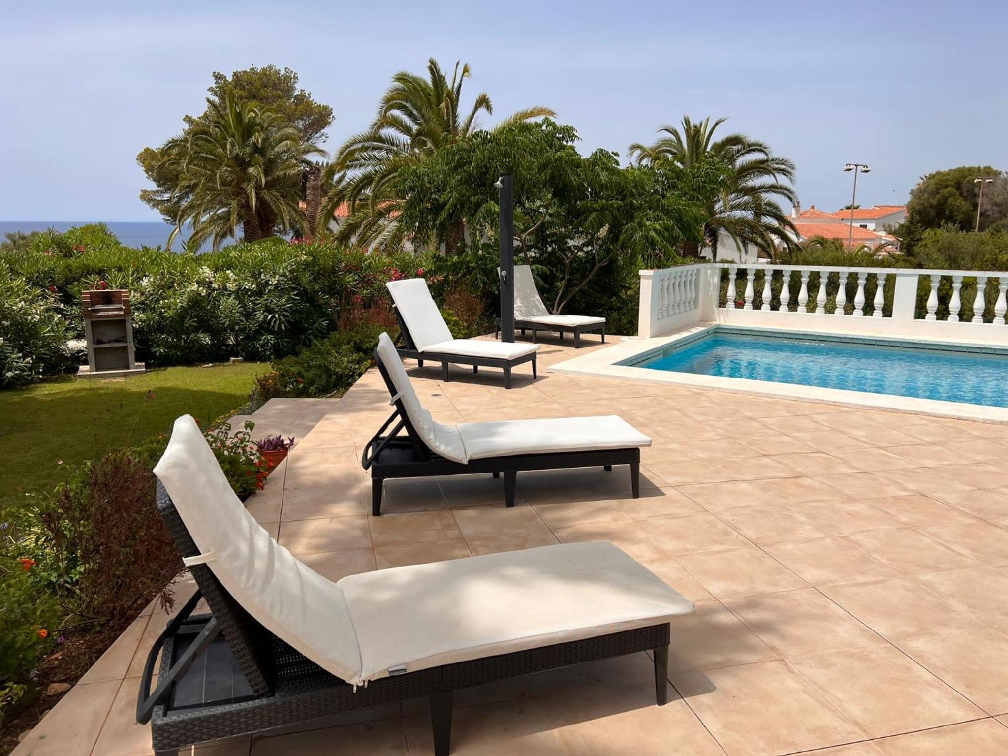 Villa de Tres Habitaciones