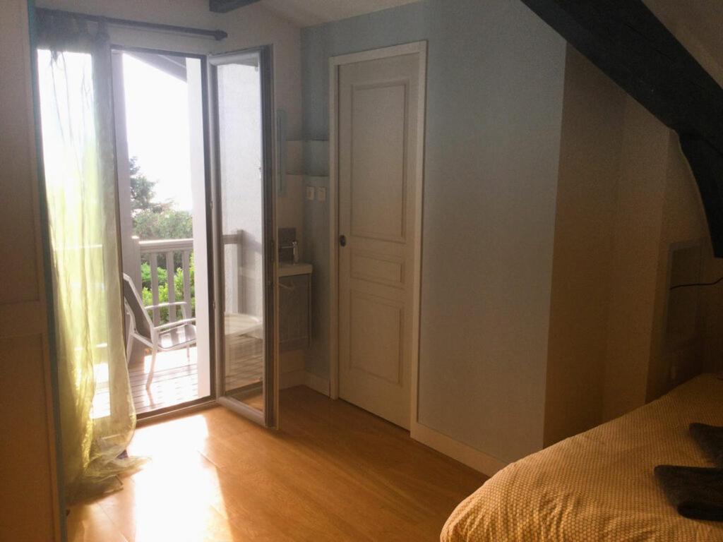 Double Room with Balcony and Sea View photo 2