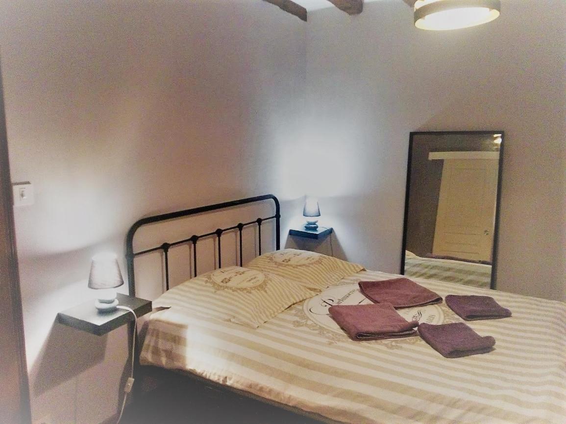 Double Room with Private Bathroom photo 1