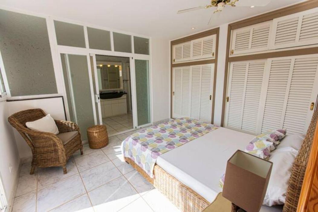 Villa photo 3