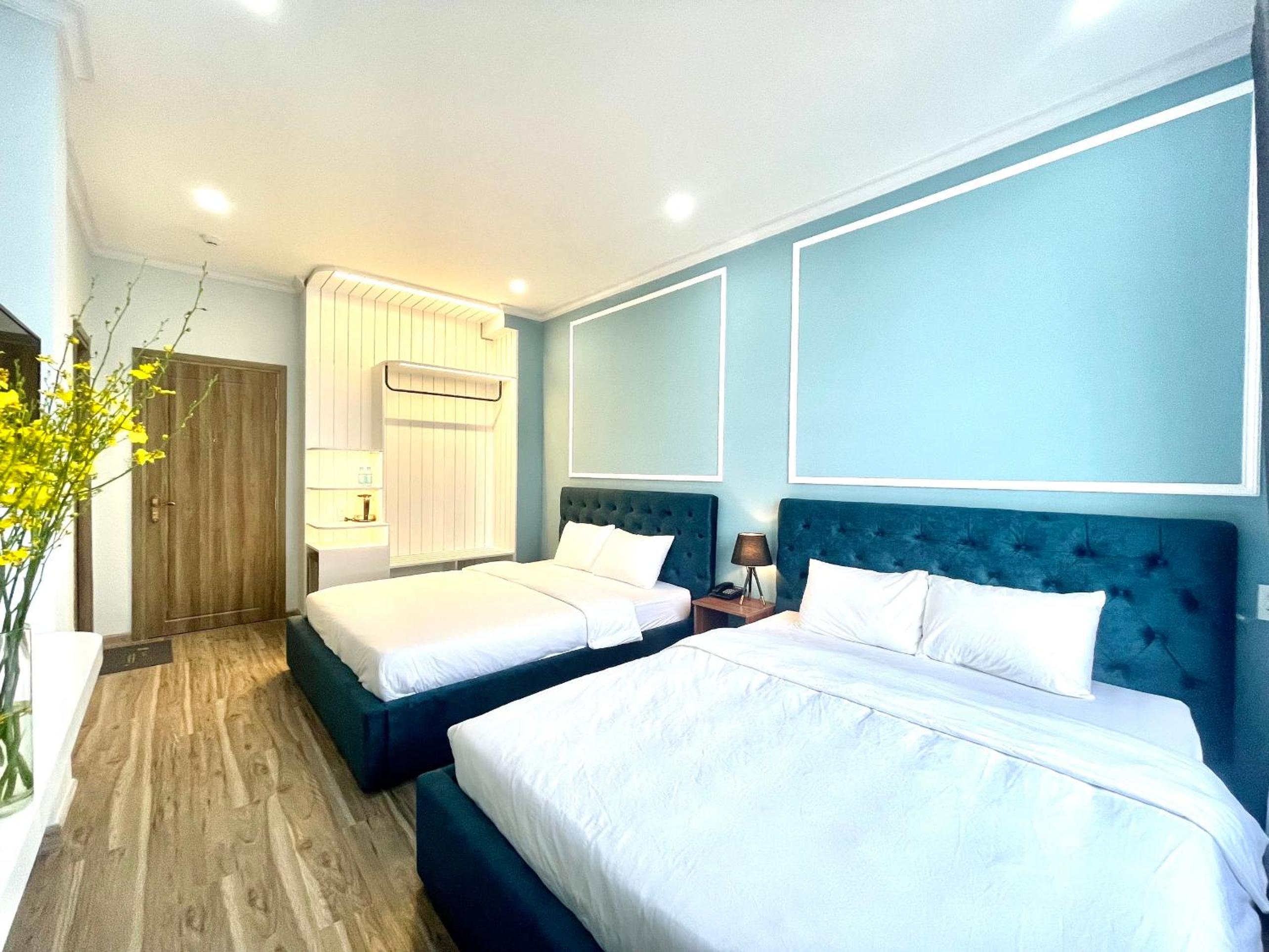 Standard Quadruple Room - Photo 4