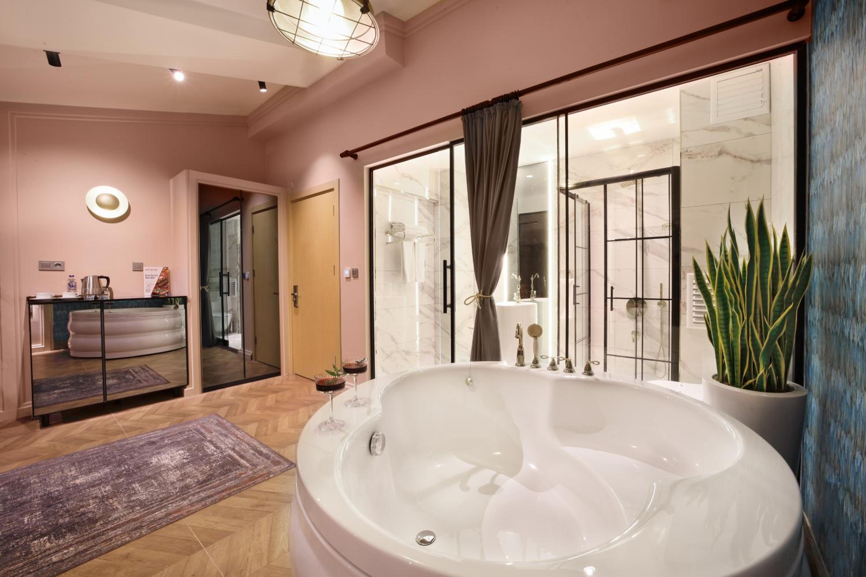 Suite with Terrace photo 2