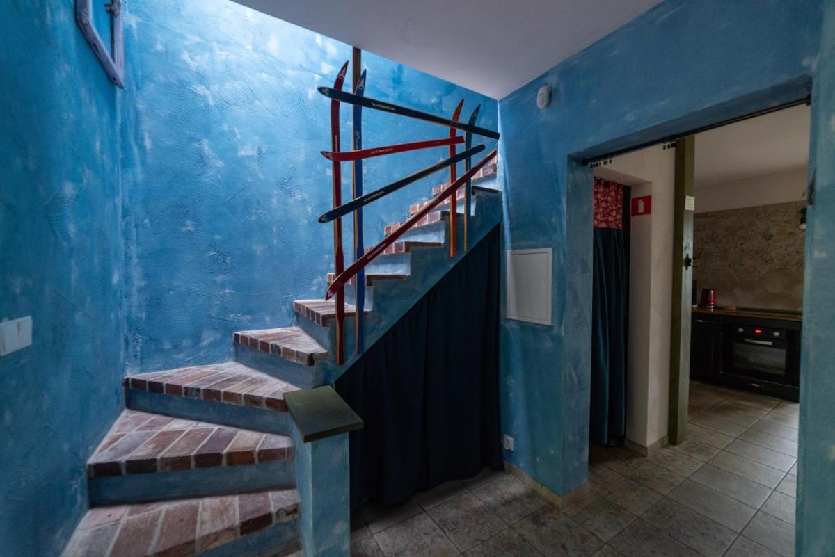 Three-Bedroom Apartment photo 3