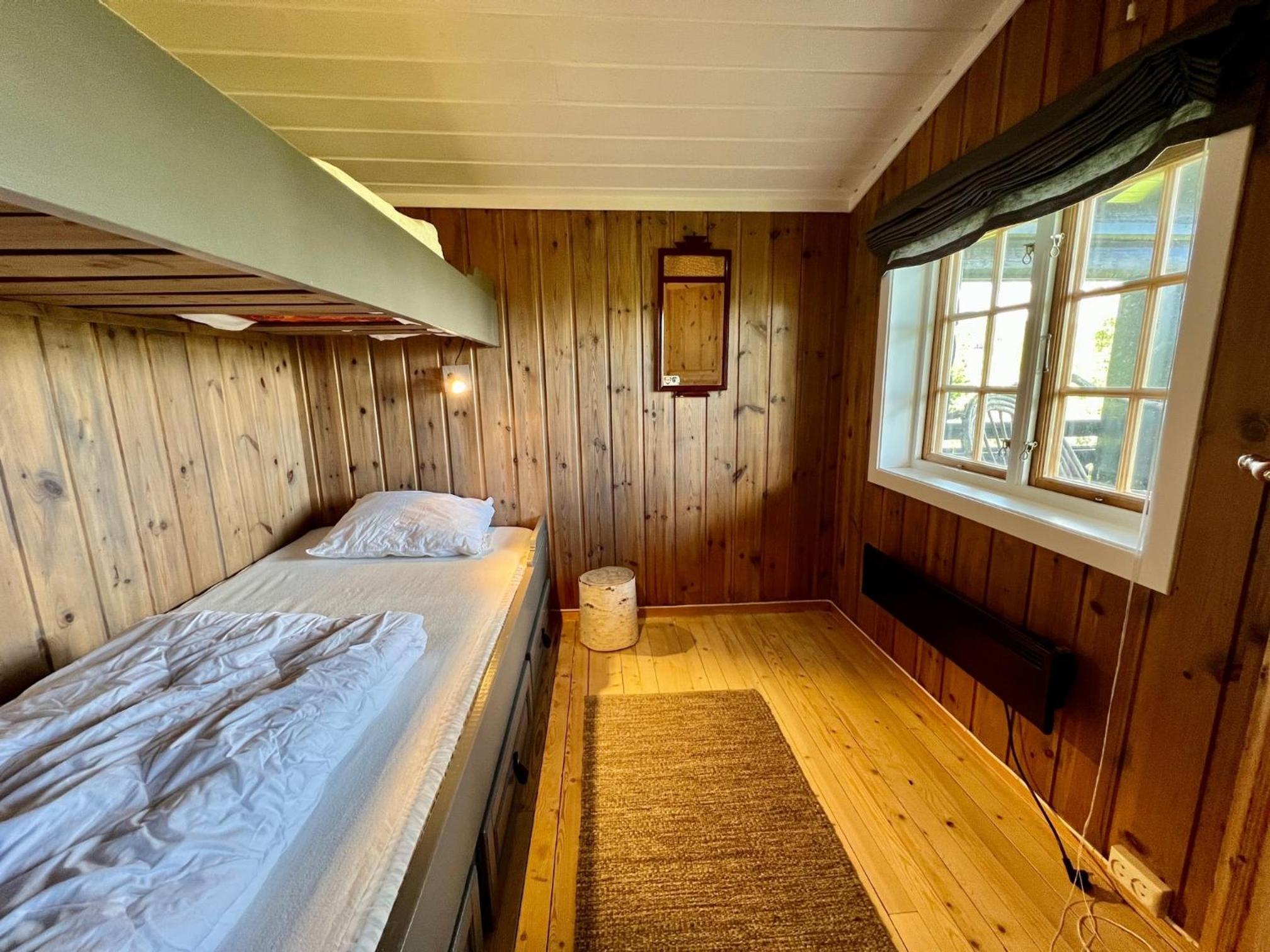 Four-Bedroom House photo 1
