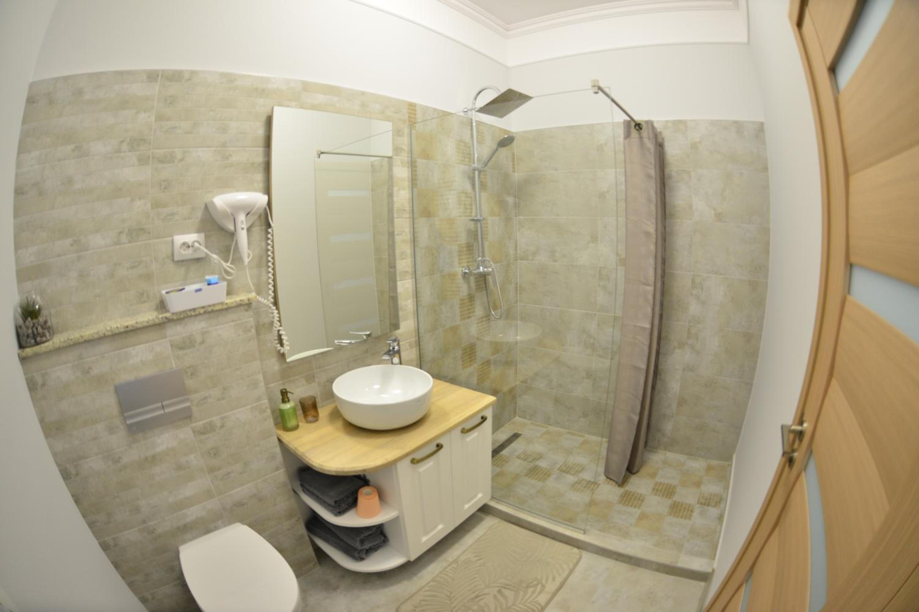Deluxe Studio - Photo 12