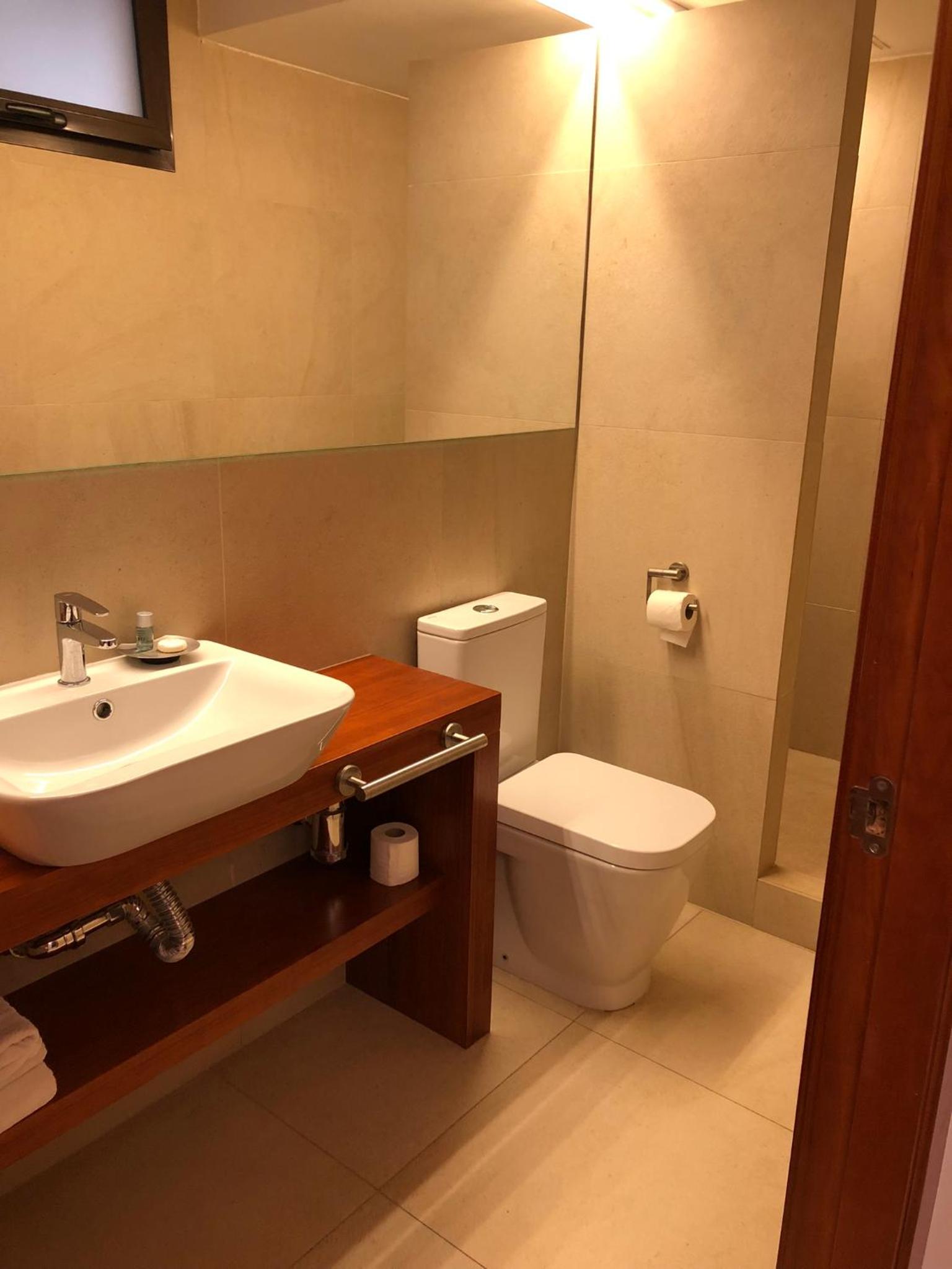 Deluxe Twin Room photo 3