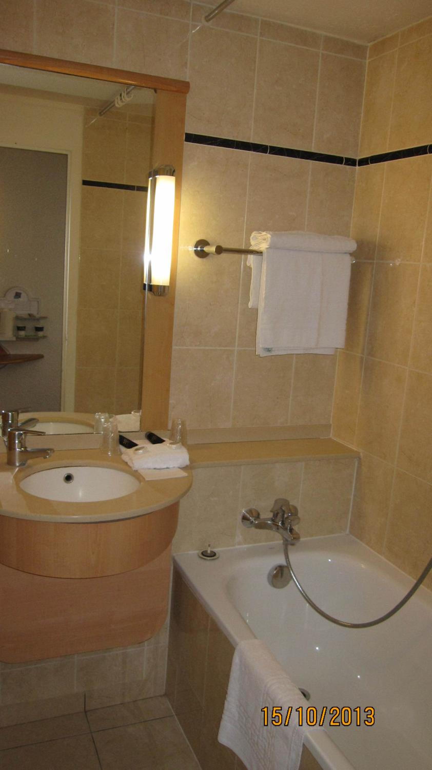 Double Room - Photo 2