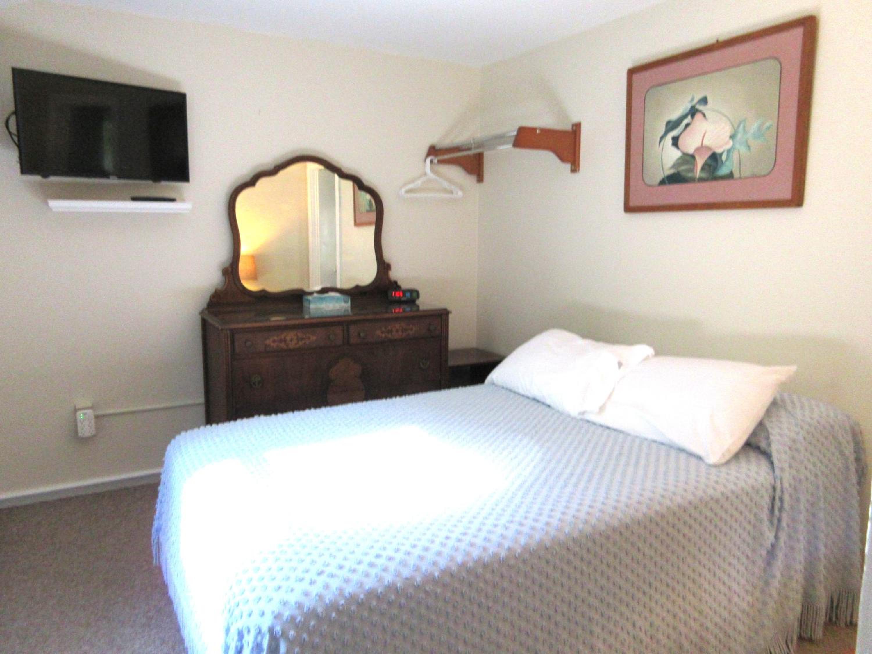 One-Bedroom Suite photo 2
