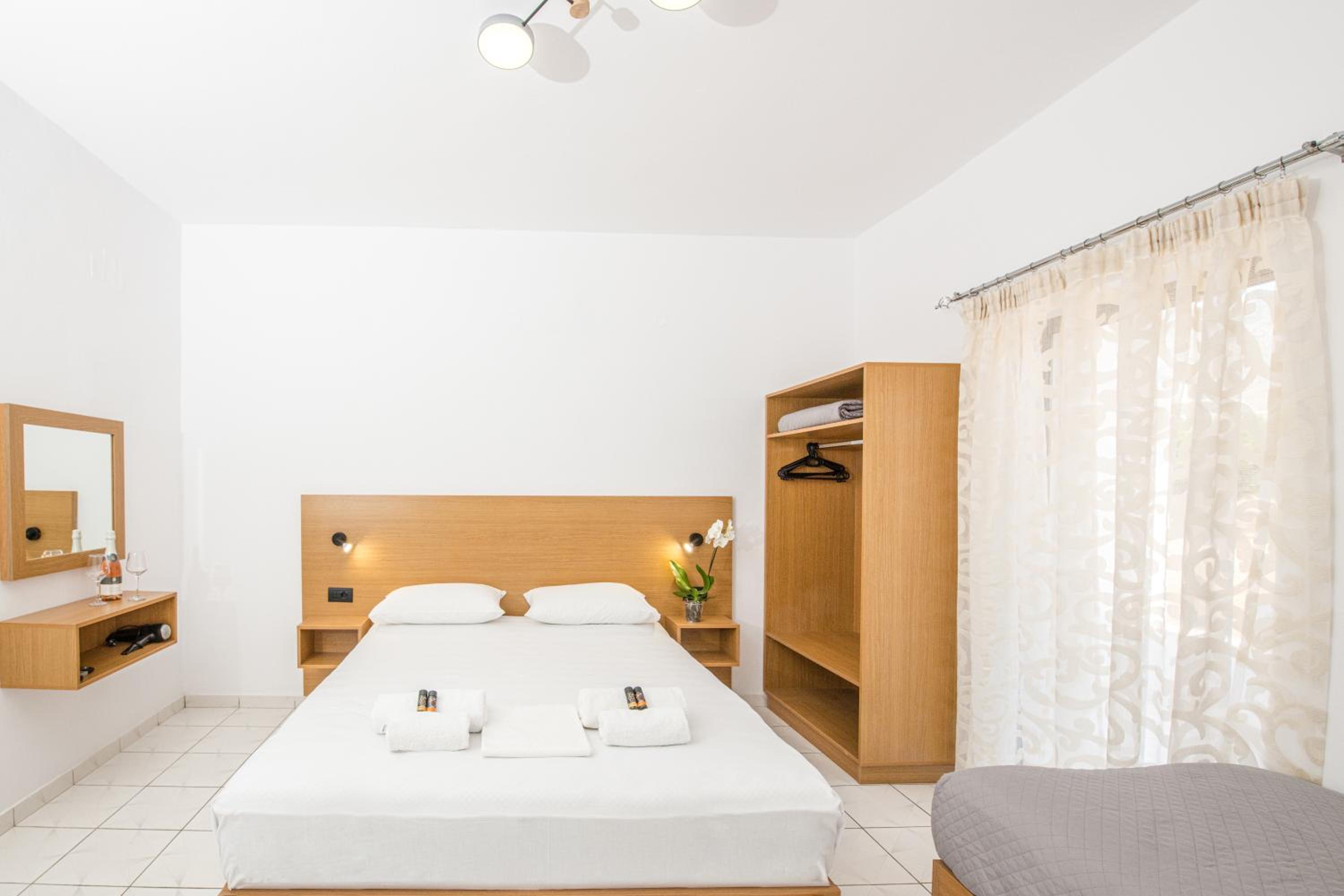 Deluxe Triple Room photo 1