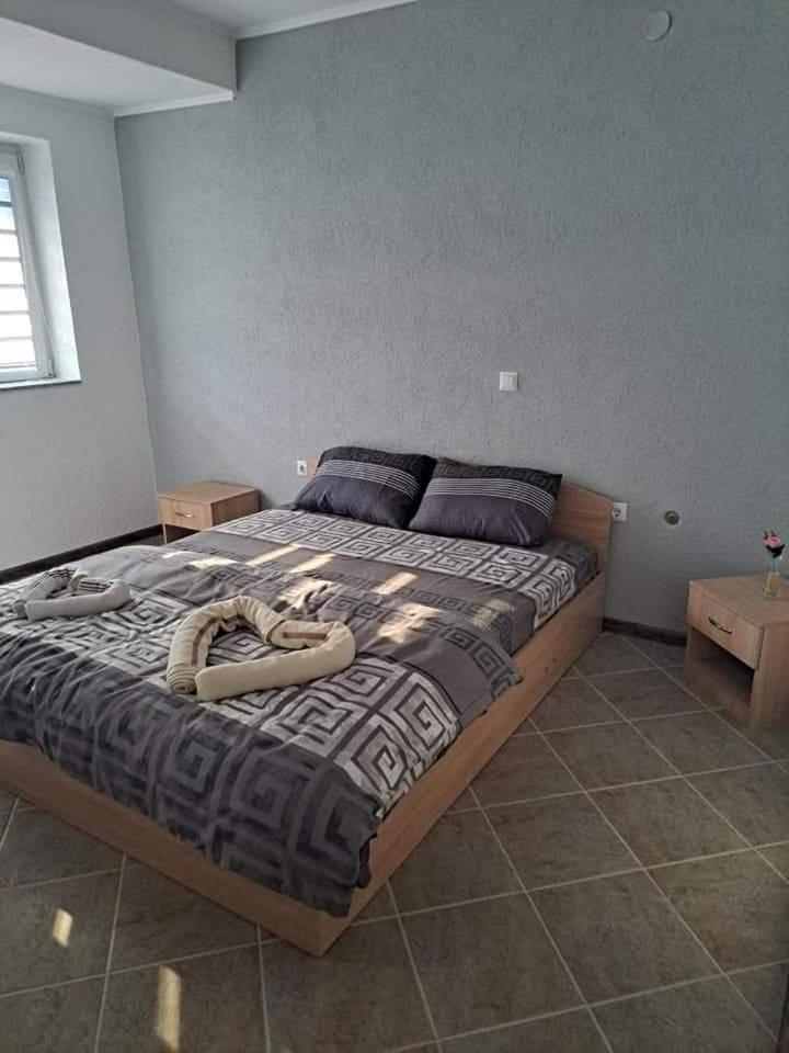 Double Room with Lake View photo 2