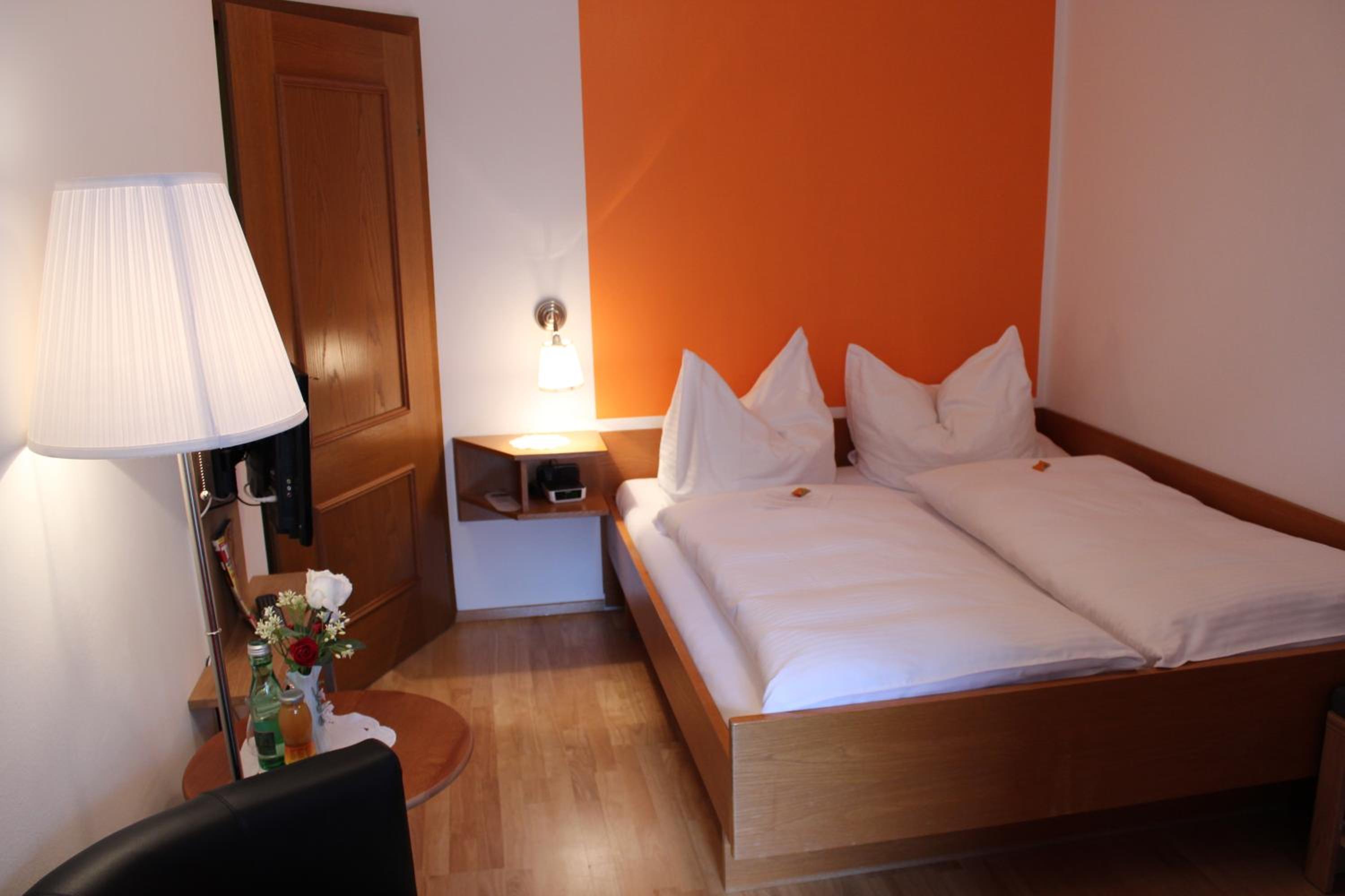 Single Room with Garden View photo 1