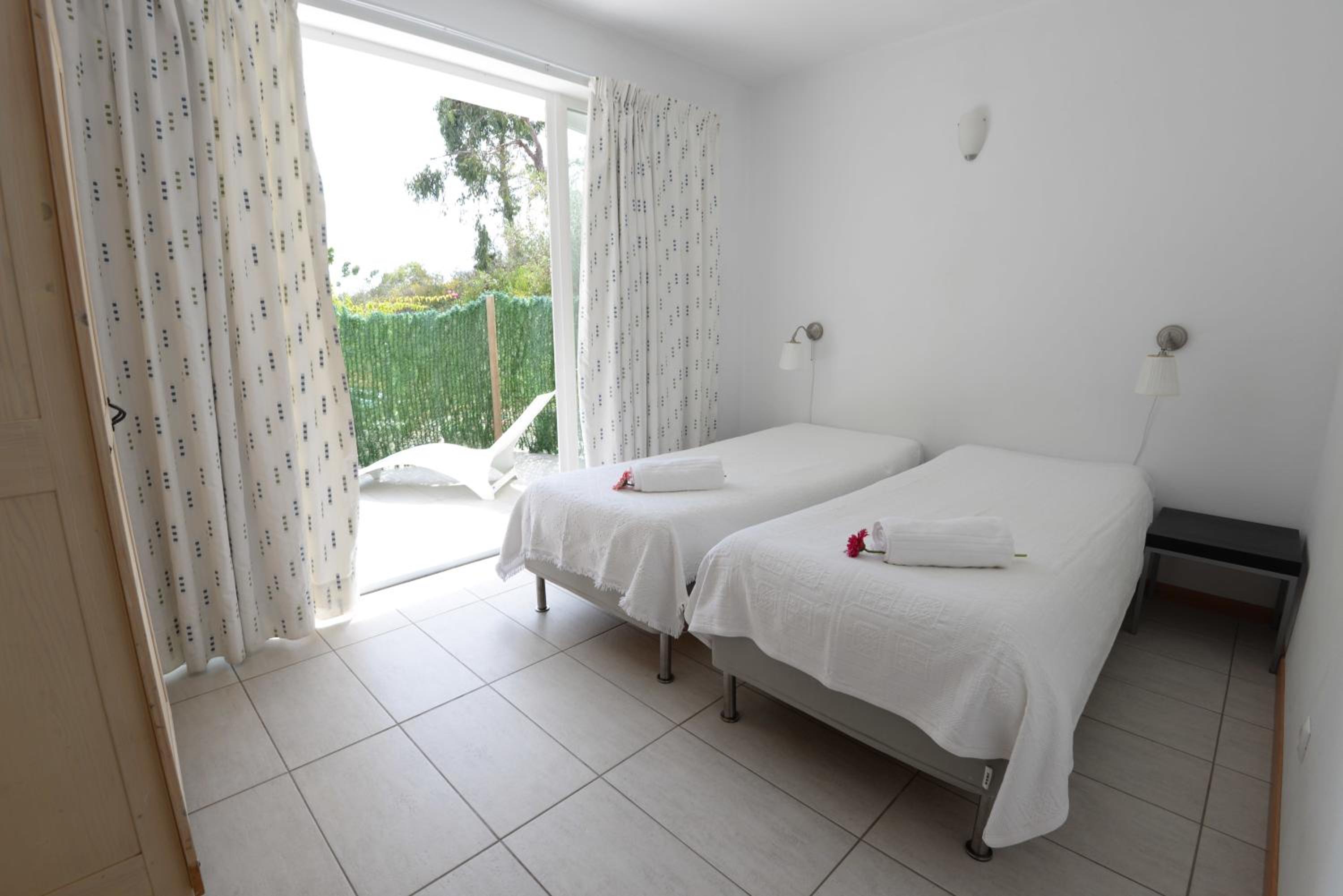 One-Bedroom Apartment with River View - Photo 23