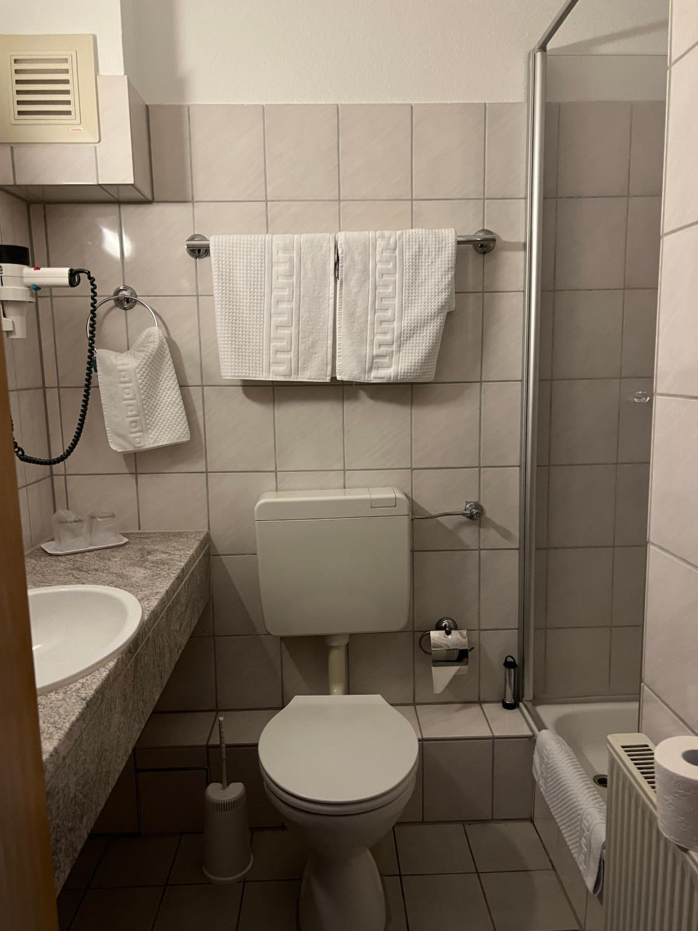 Single Room with Shower photo 2