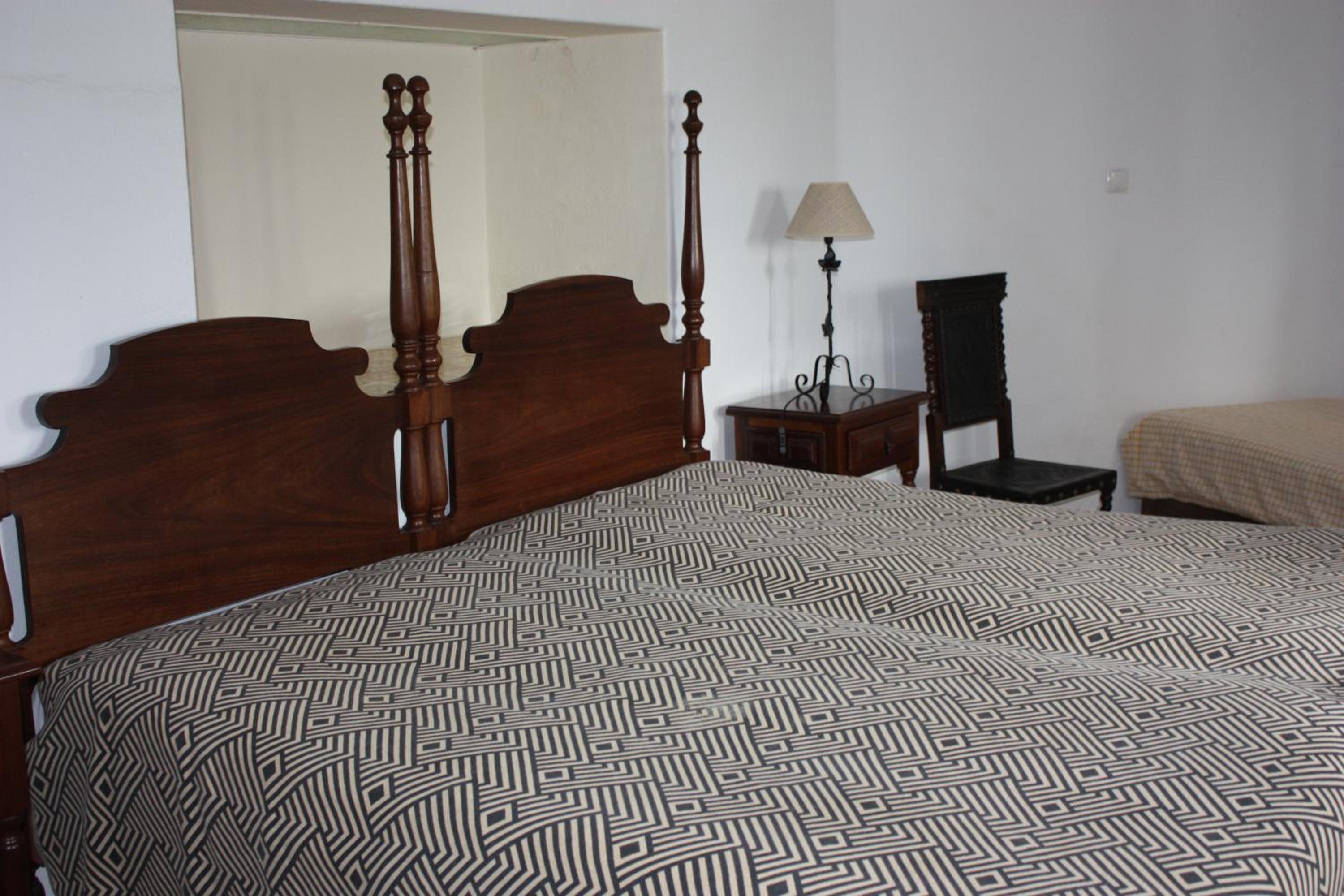 Apartment with Garden View - Photo 4