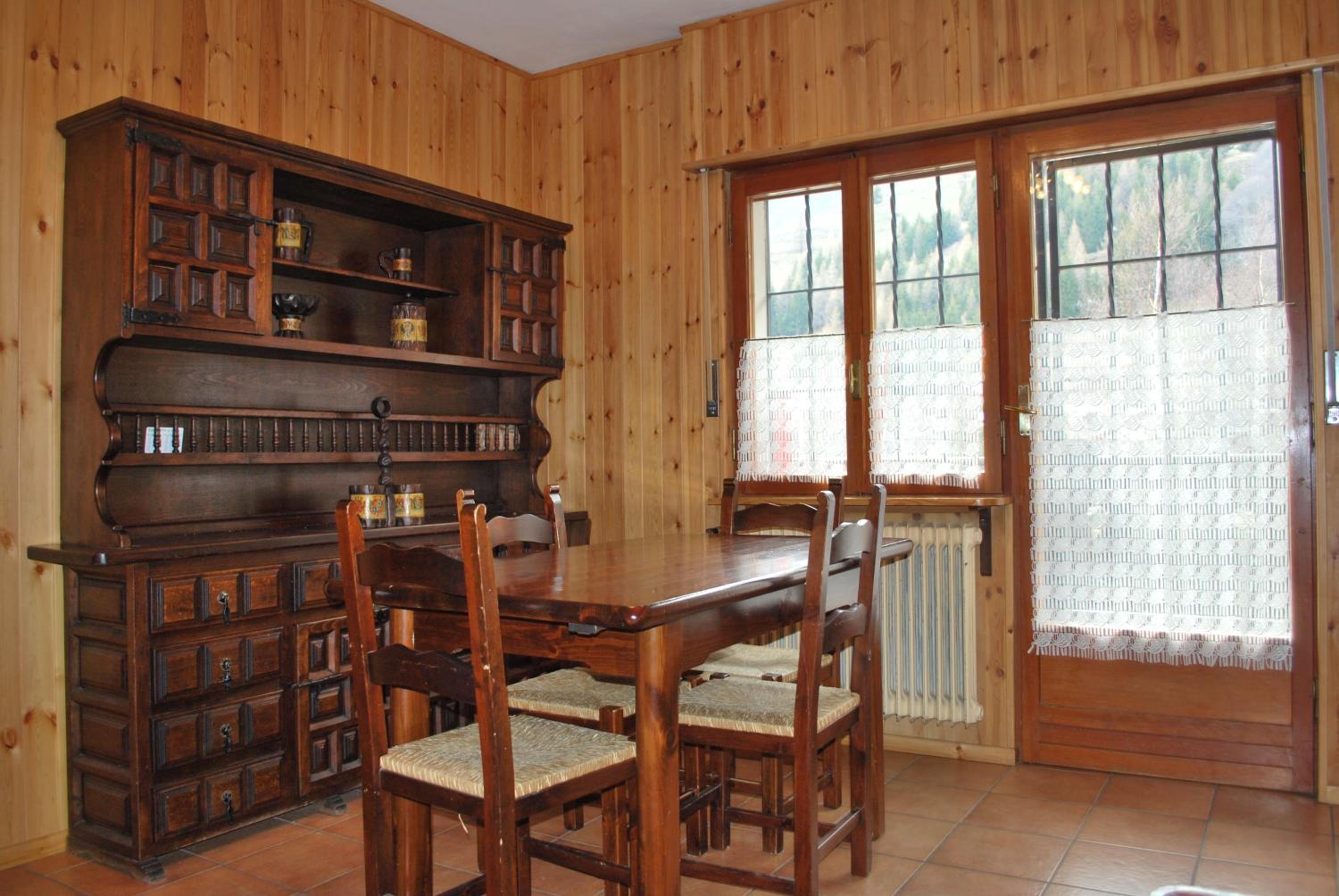 Two-Bedroom Apartment (5 Adults) photo 2