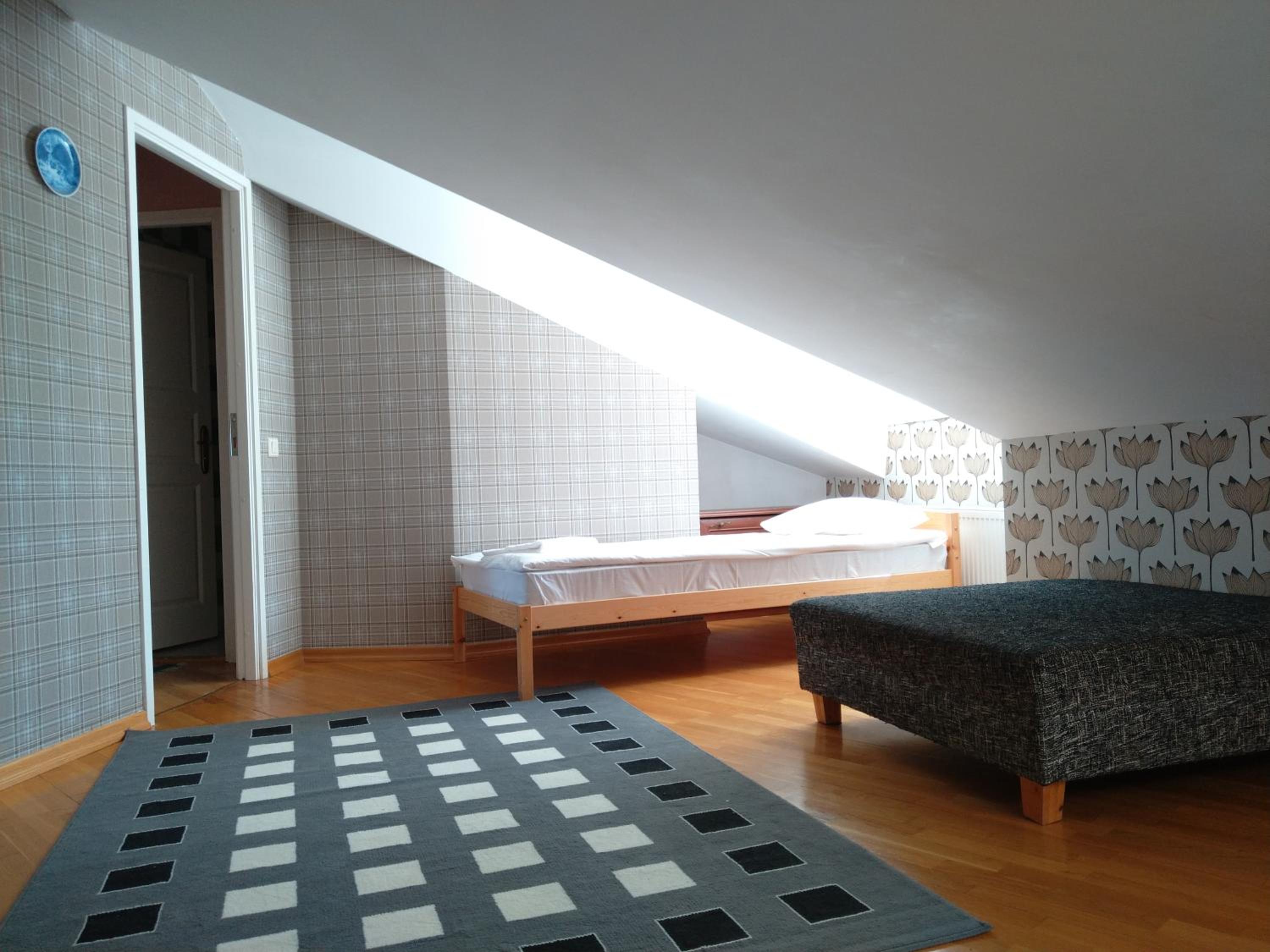 Two-Bedroom Apartment - Photo 29