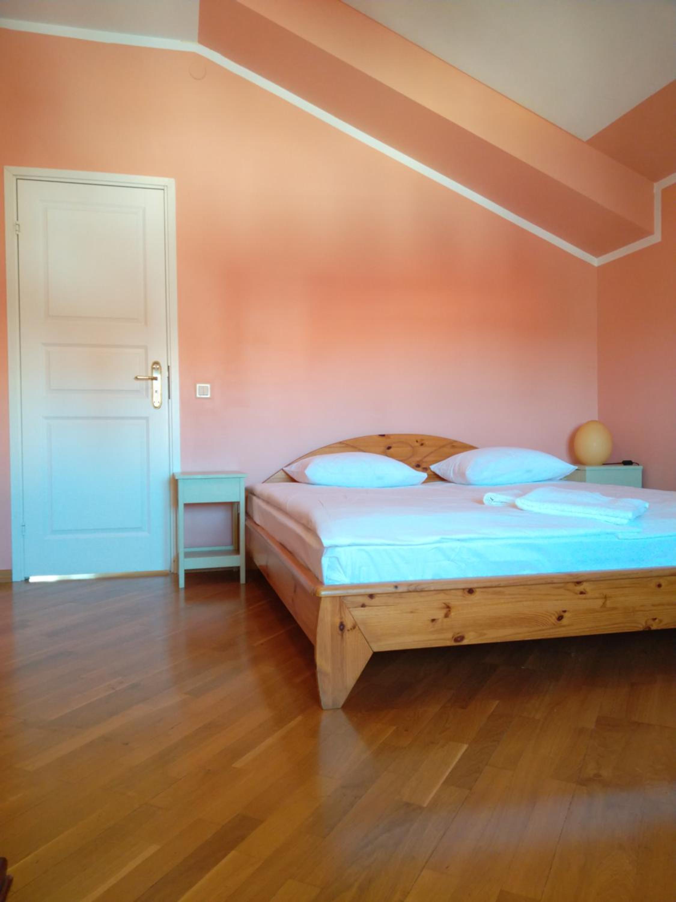Two-Bedroom Apartment - Photo 31