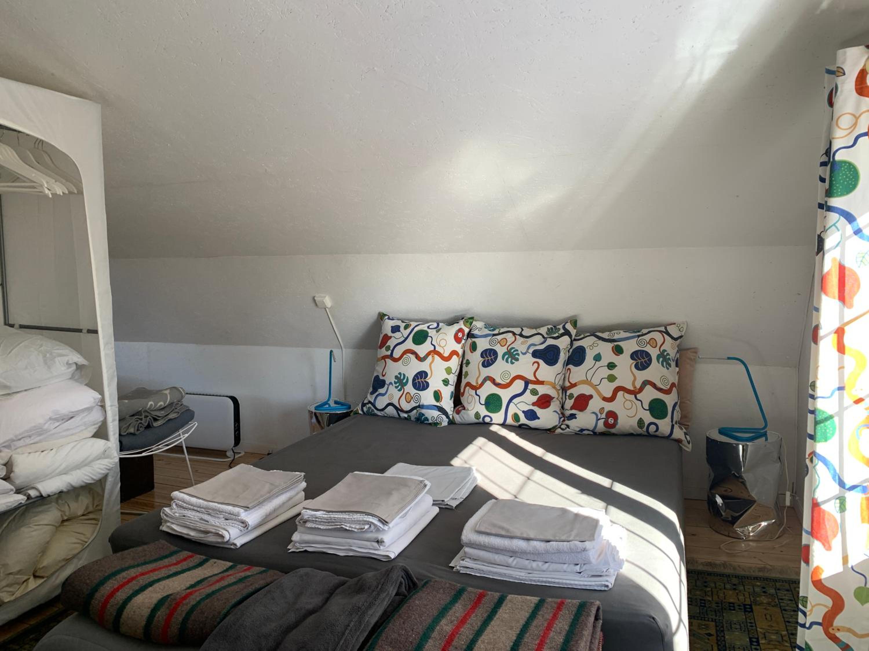 One-Bedroom House - Photo 3