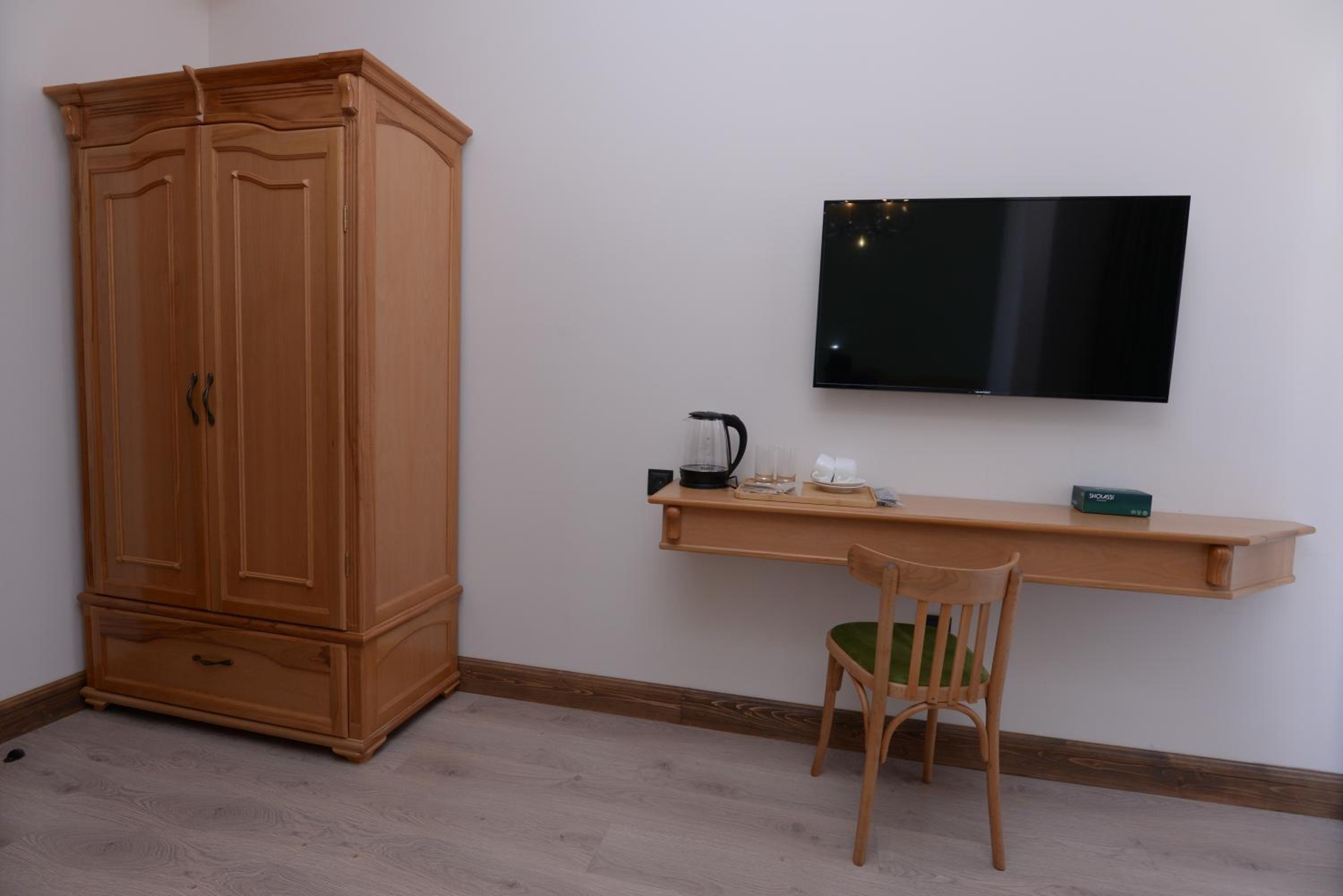 Deluxe Double or Twin Room with Balcony