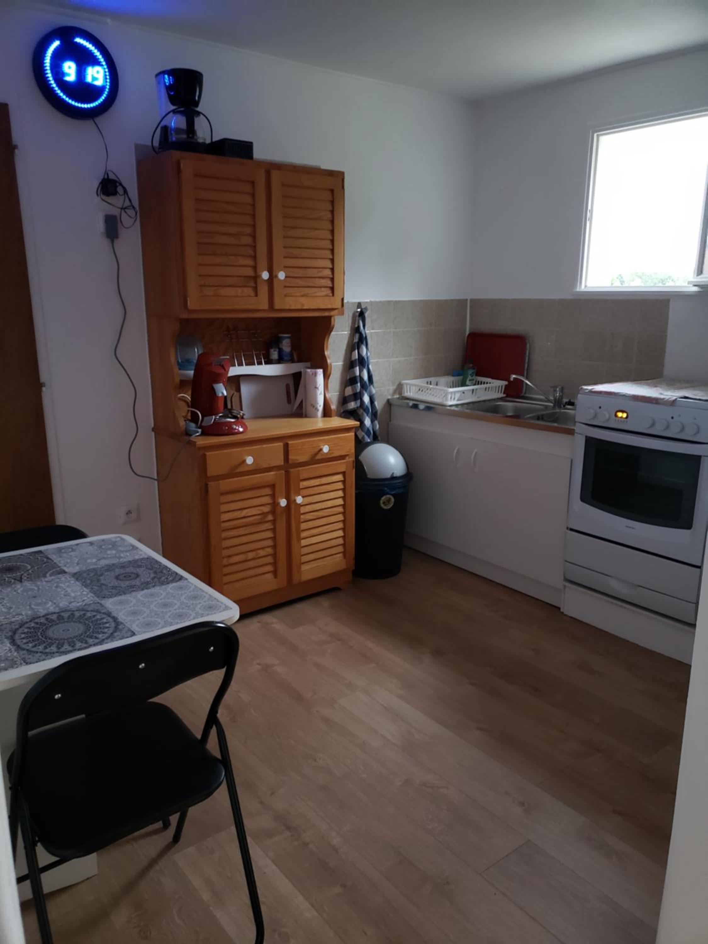 Three-Bedroom Apartment - Photo 7