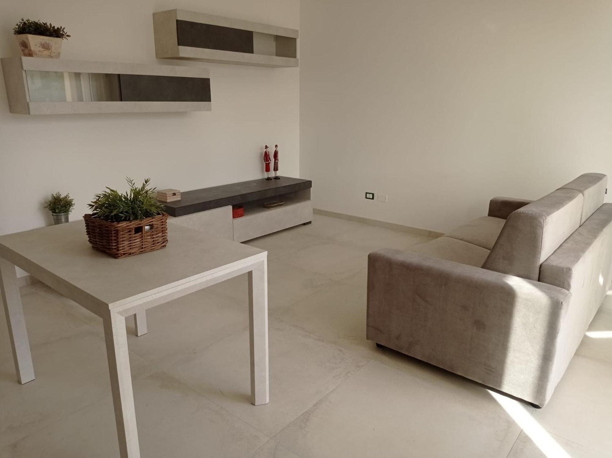 First Floor with Terrace photo 3