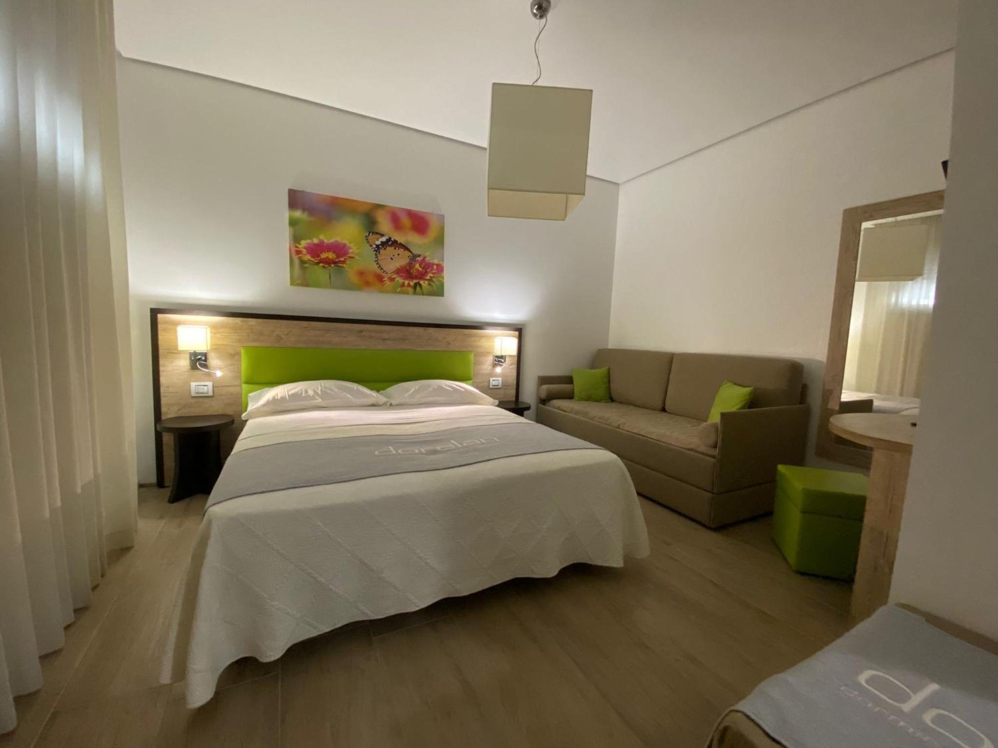 Quadruple Room - Photo 10