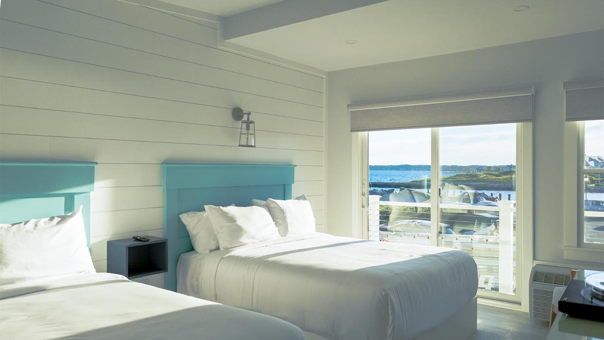 Deluxe Double Room with Sea View - Photo 5
