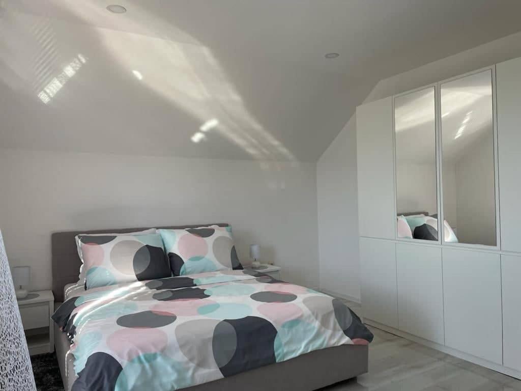 Two-Bedroom Apartment - Photo 1