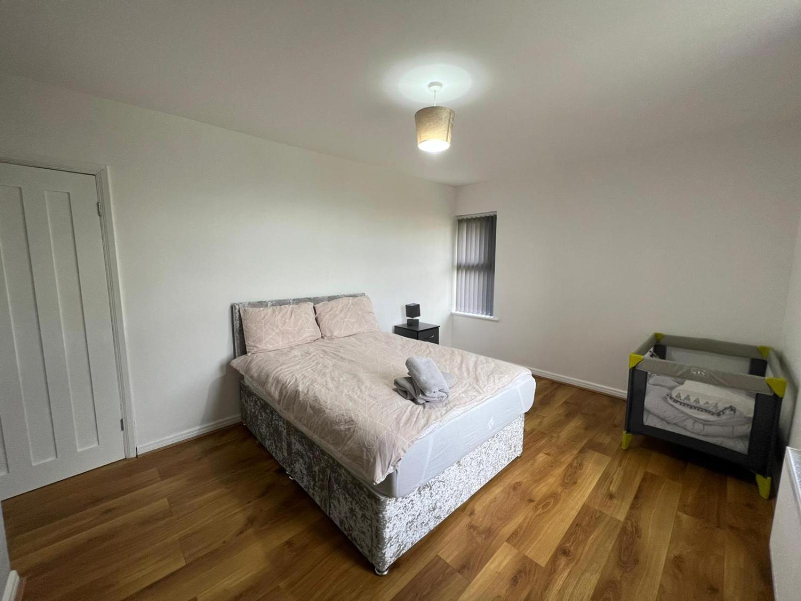 Three-Bedroom House - Photo 21