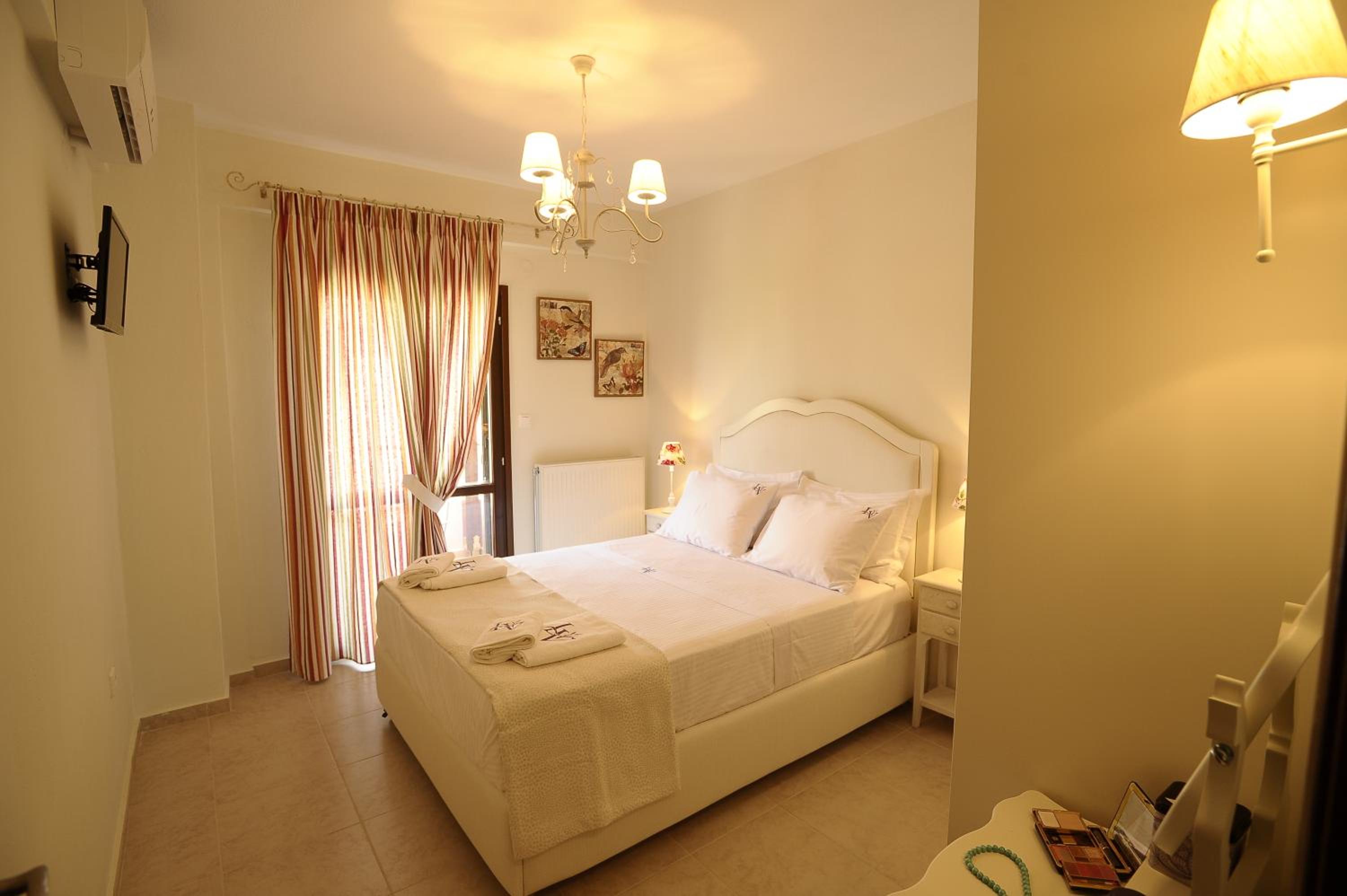 Deluxe Villa photo 2