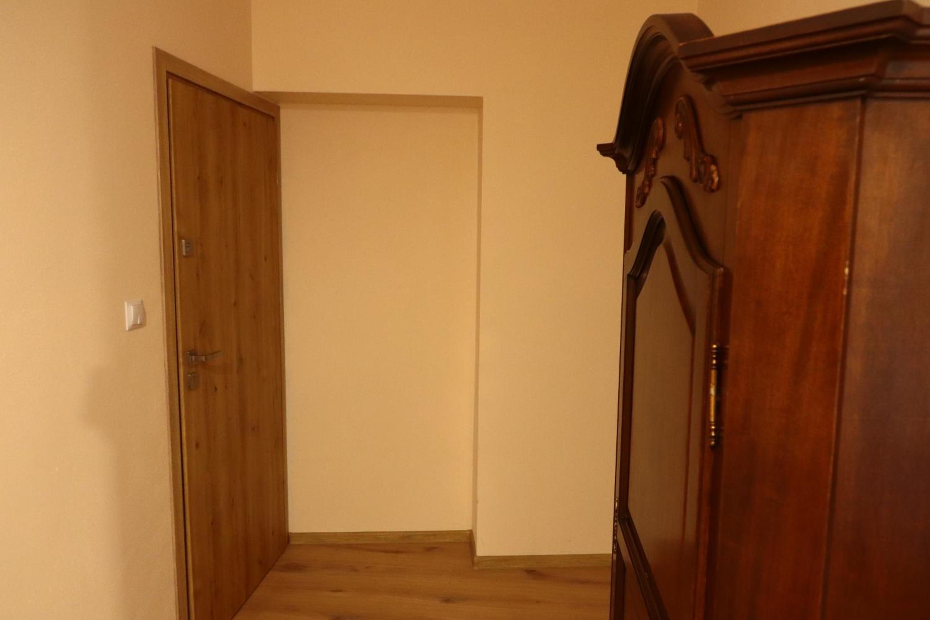 Triple Room with Private Bathroom - Photo 4