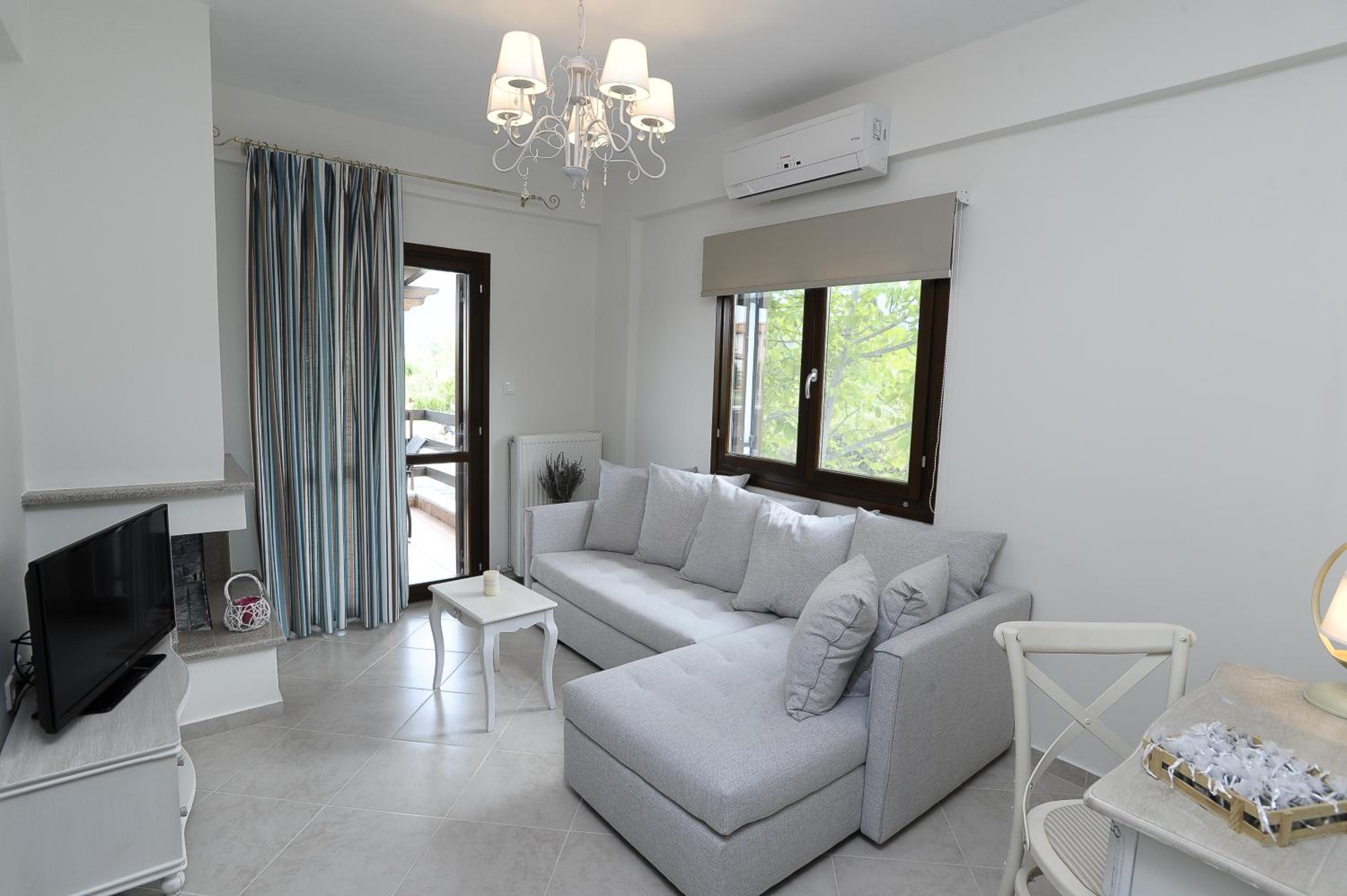 Deluxe Villa photo 2