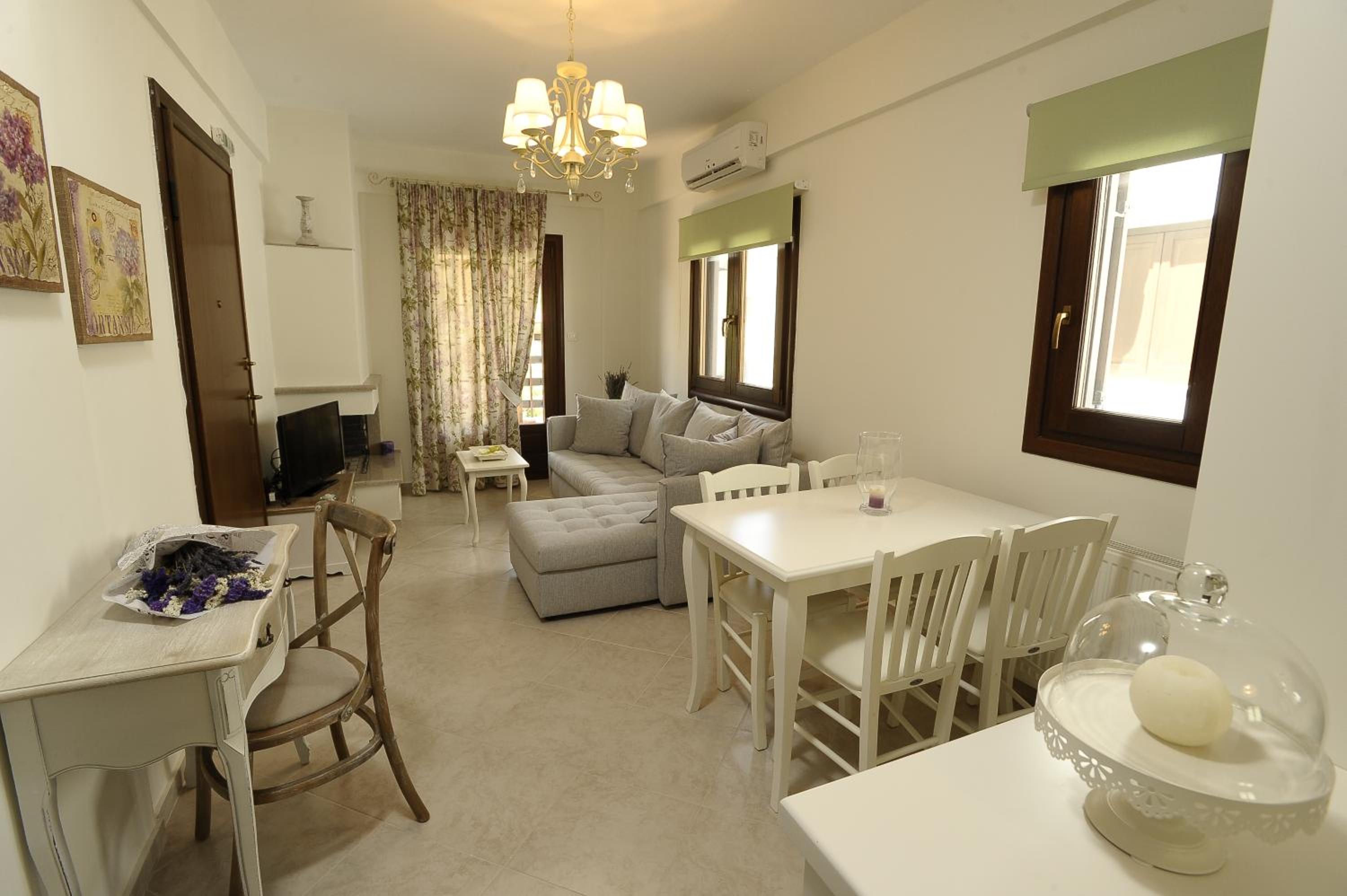 Superior Villa photo 1