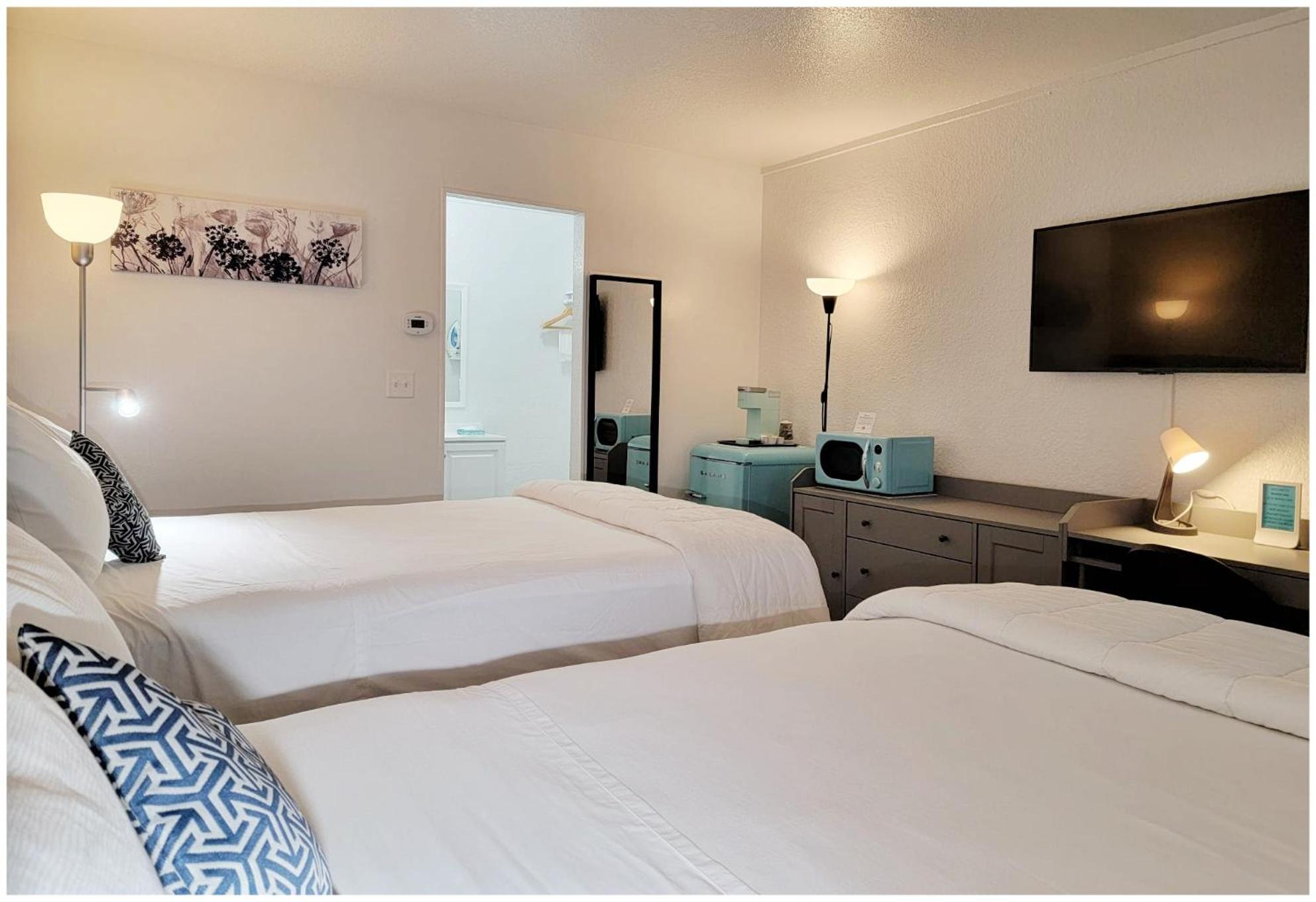 Standard Double Room - Photo 5