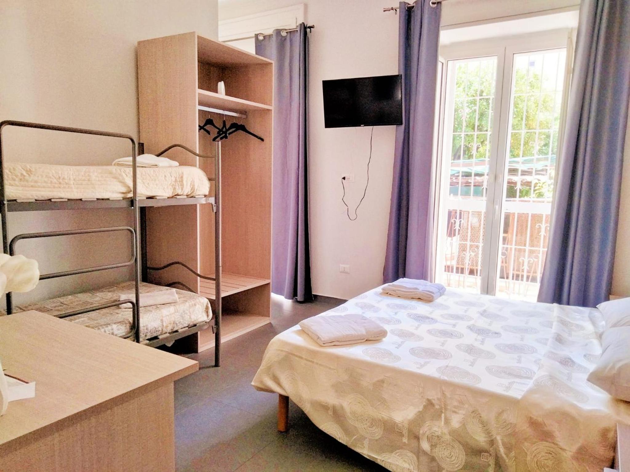 Quadruple Room photo 1