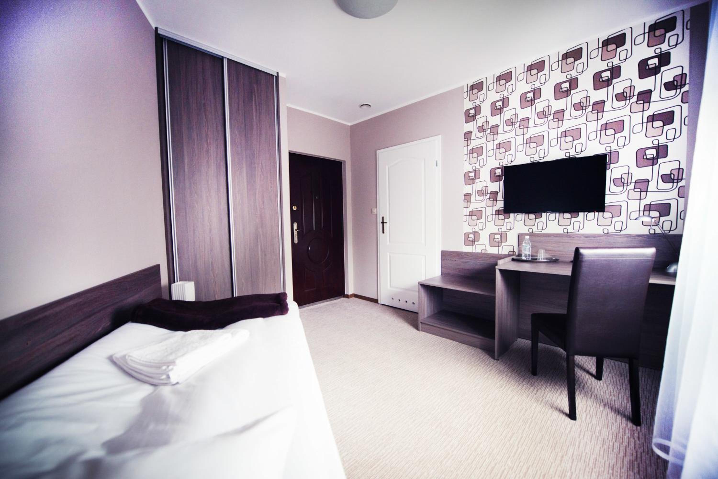 Single Room photo 2